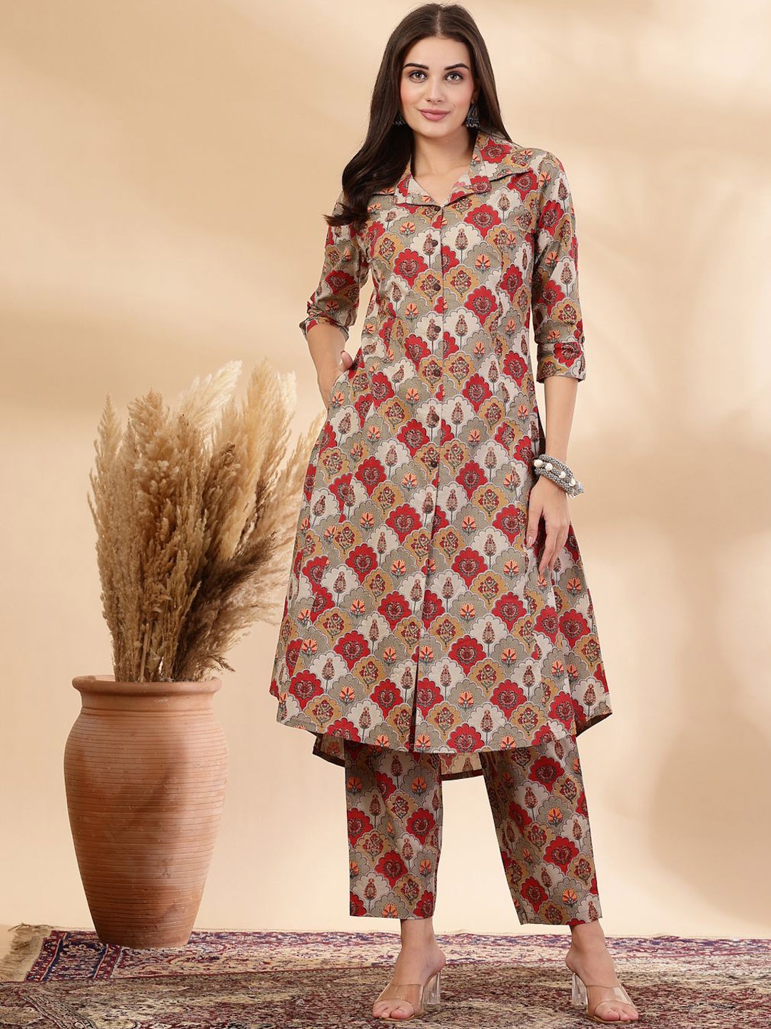 Pistaa Floral Printed Shirt Collar Pure Cotton High-Low A-Line Kurta With Trouser, Maroon
Pistaa Floral Printed Shirt Collar Pure Cotton High-Low A-Line Kurta With Trouser, Maroon