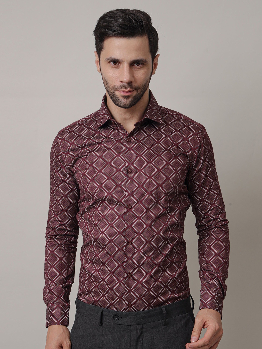 John Philips Men India Slim Spread Collar Geometric Printed Cotton Formal Shirt, Burgundy
John Philips Men India Slim Spread Collar Geometric Printed Cotton Formal Shirt, Burgundy