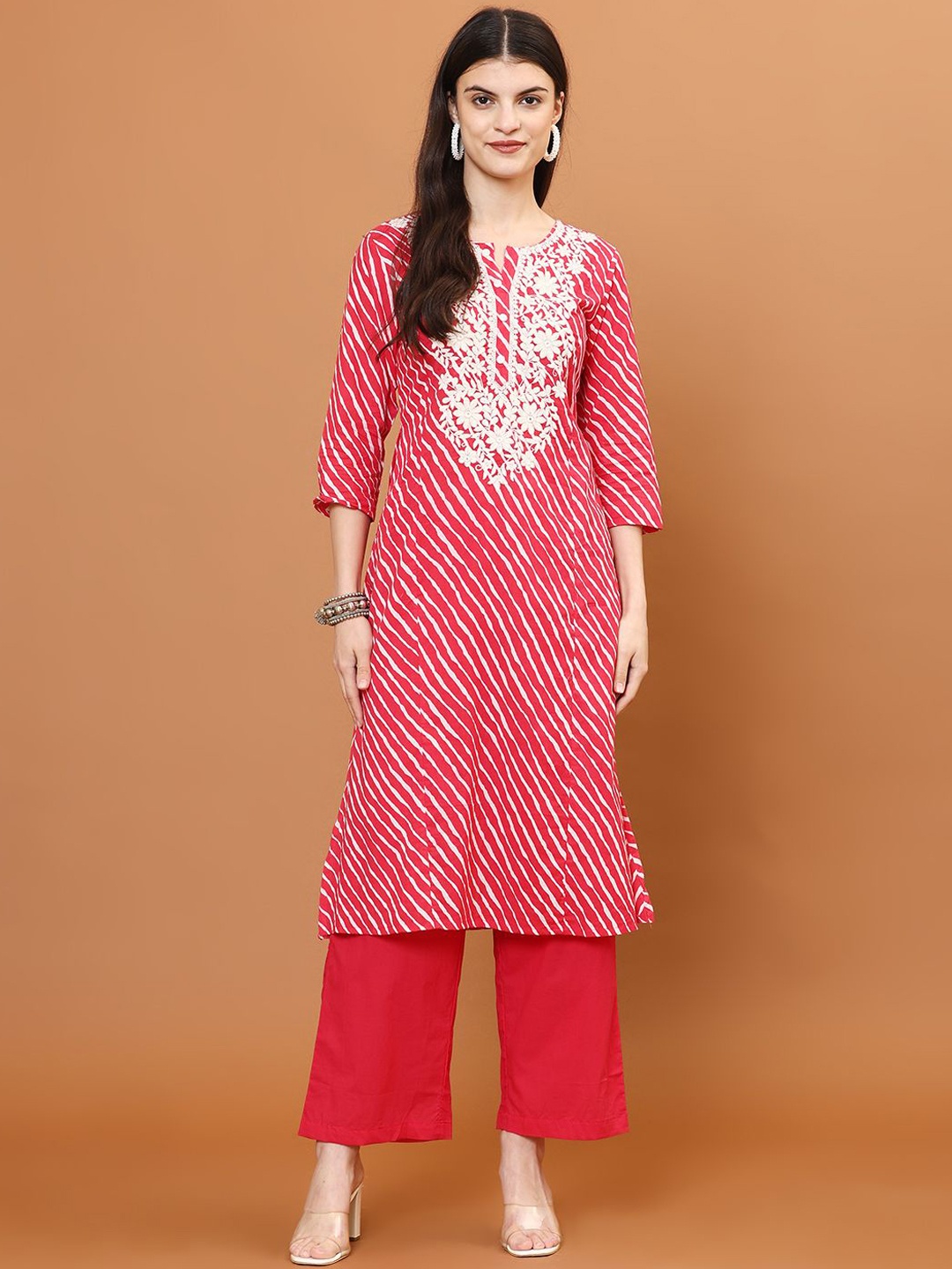 Meena Bazaar Leheriya Printed Round Neck Regular Thread Work Kurta With Palazzo, Pink
Meena Bazaar Leheriya Printed Round Neck Regular Thread Work Kurta With Palazzo, Pink