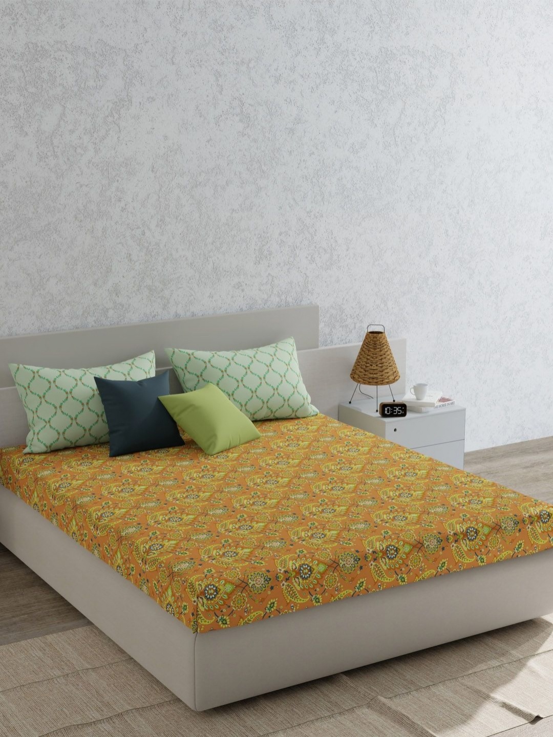 MYTRIDENT Orange Coloured Floral 120 TC Pure Cotton Queen Bedsheet Set 2.28 m x 2.54 m
MYTRIDENT Orange Coloured Floral 120 TC Pure Cotton Queen Bedsheet Set 2.28 m x 2.54 m
