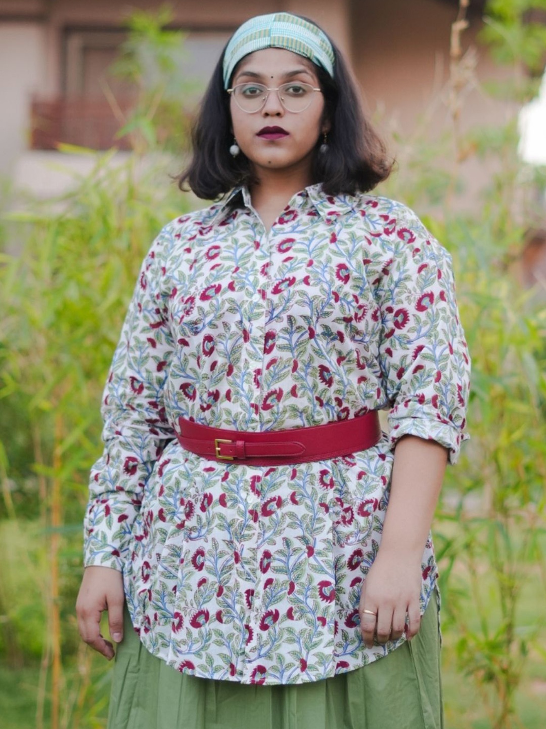 SASSY SAJJA Women Comfort Spread Collar Floral Printed Cotton Oversized Casual Shirt, White
SASSY SAJJA Women Comfort Spread Collar Floral Printed Cotton Oversized Casual Shirt, White