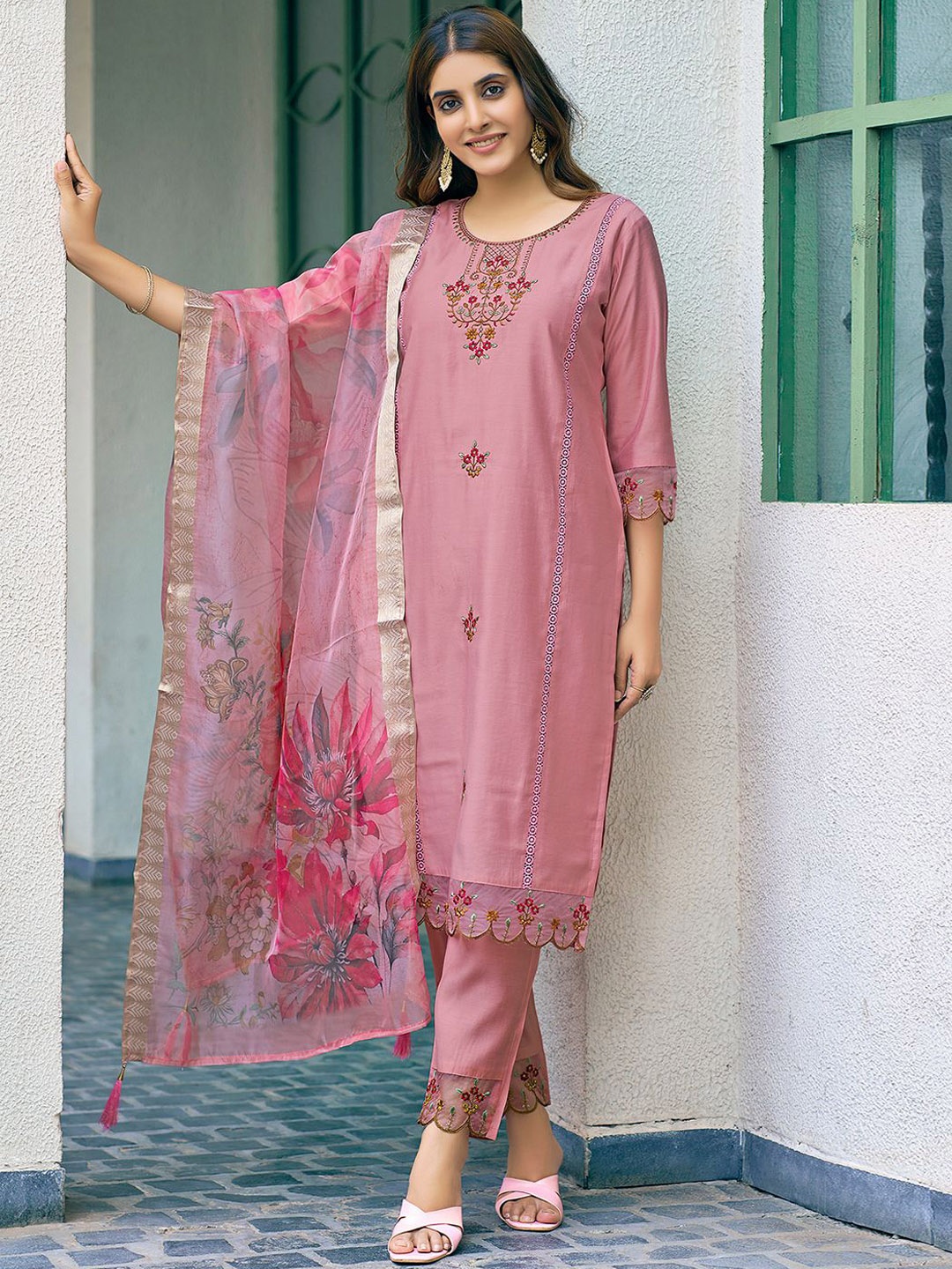 KALINI Floral Embroidered Sequinned Pure Silk Straight Kurta with Trousers & Dupatta, Pink
KALINI Floral Embroidered Sequinned Pure Silk Straight Kurta with Trousers & Dupatta, Pink