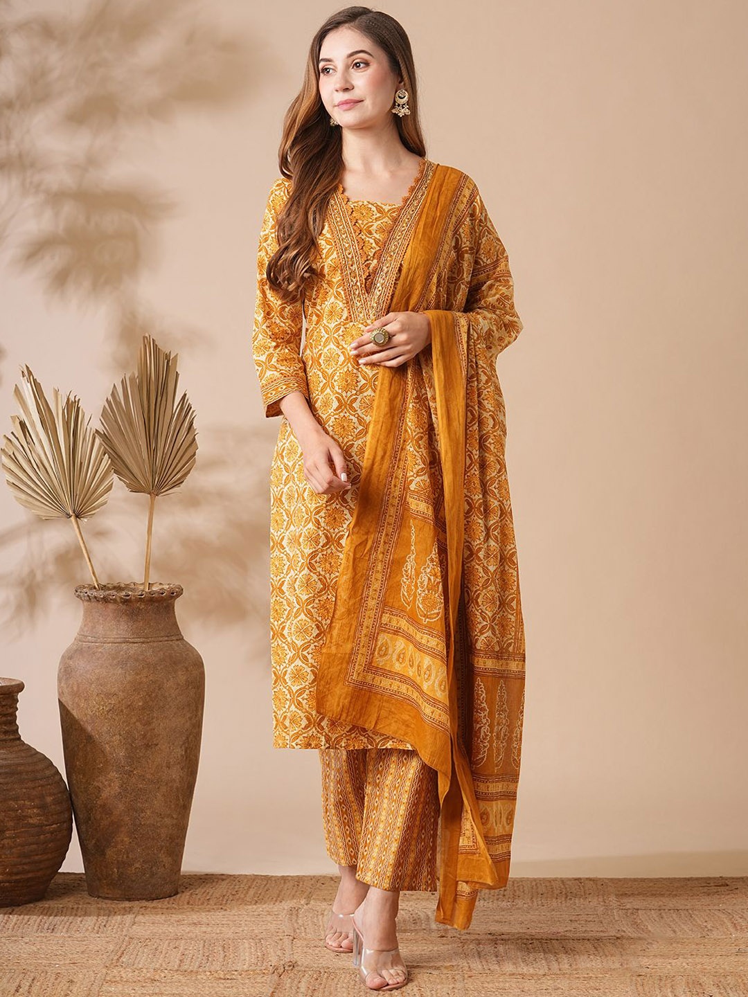 FASHOR Women Floral Printed Regular Thread Work Pure Cotton Kurta with Trousers & With Dupatta, Mustard
FASHOR Women Floral Printed Regular Thread Work Pure Cotton Kurta with Trousers & With Dupatta, Mustard