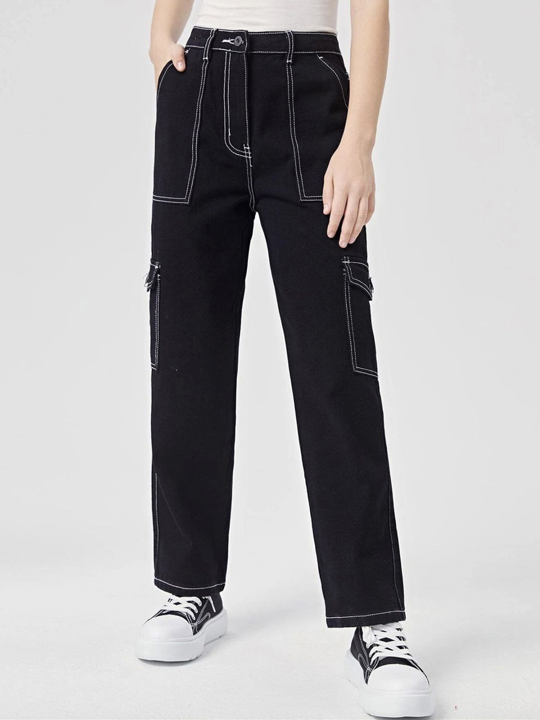 MASTERLY WEFT Women Super Relaxed Fit High-Rise Low Distress Stretchable Jeans, Black
MASTERLY WEFT Women Super Relaxed Fit High-Rise Low Distress Stretchable Jeans, Black
