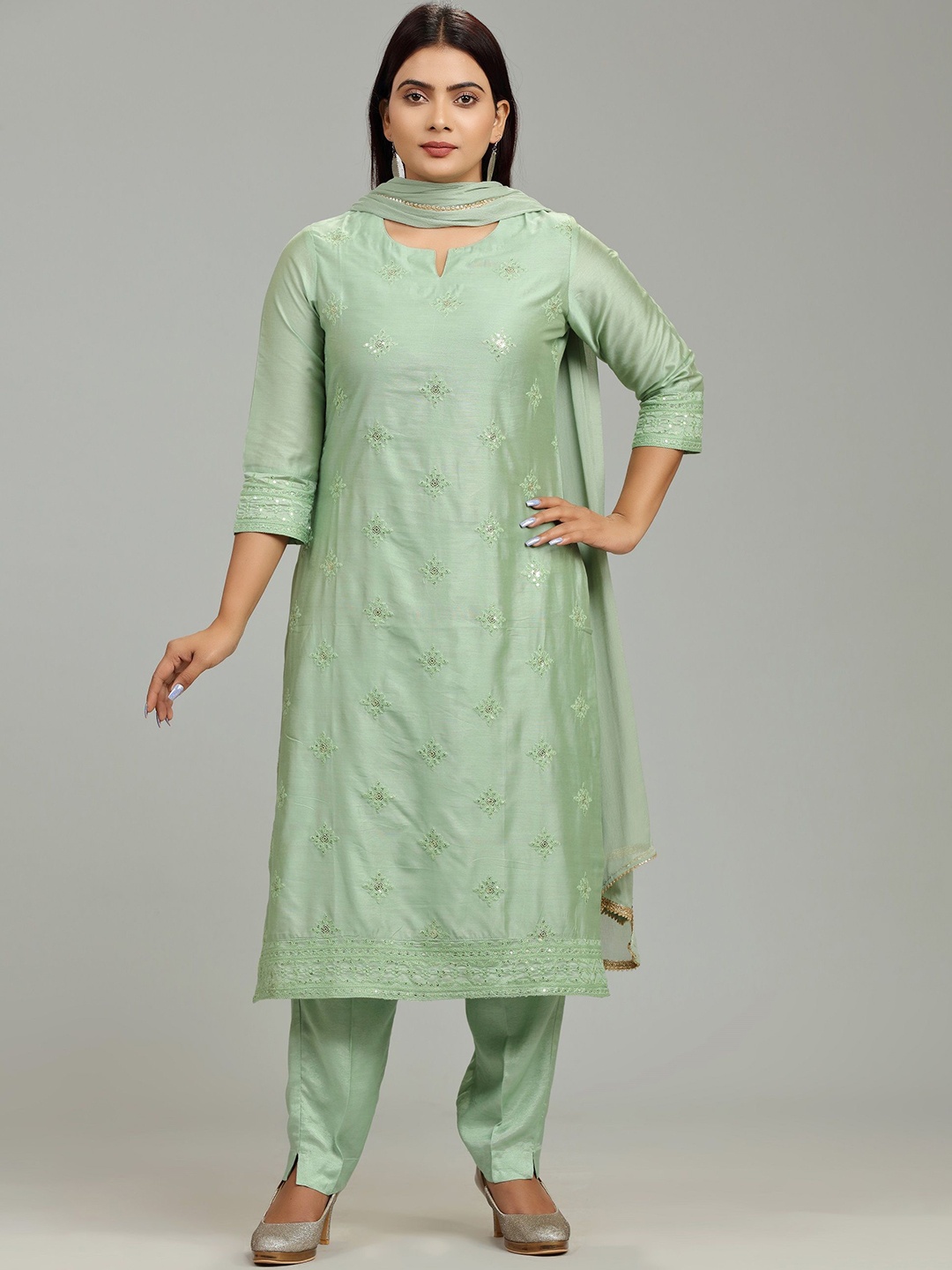 COTTON CULTURE Floral Embroidered Cotton Silk Straight Kurta With Churidar & Dupatta, Green
COTTON CULTURE Floral Embroidered Cotton Silk Straight Kurta With Churidar & Dupatta, Green