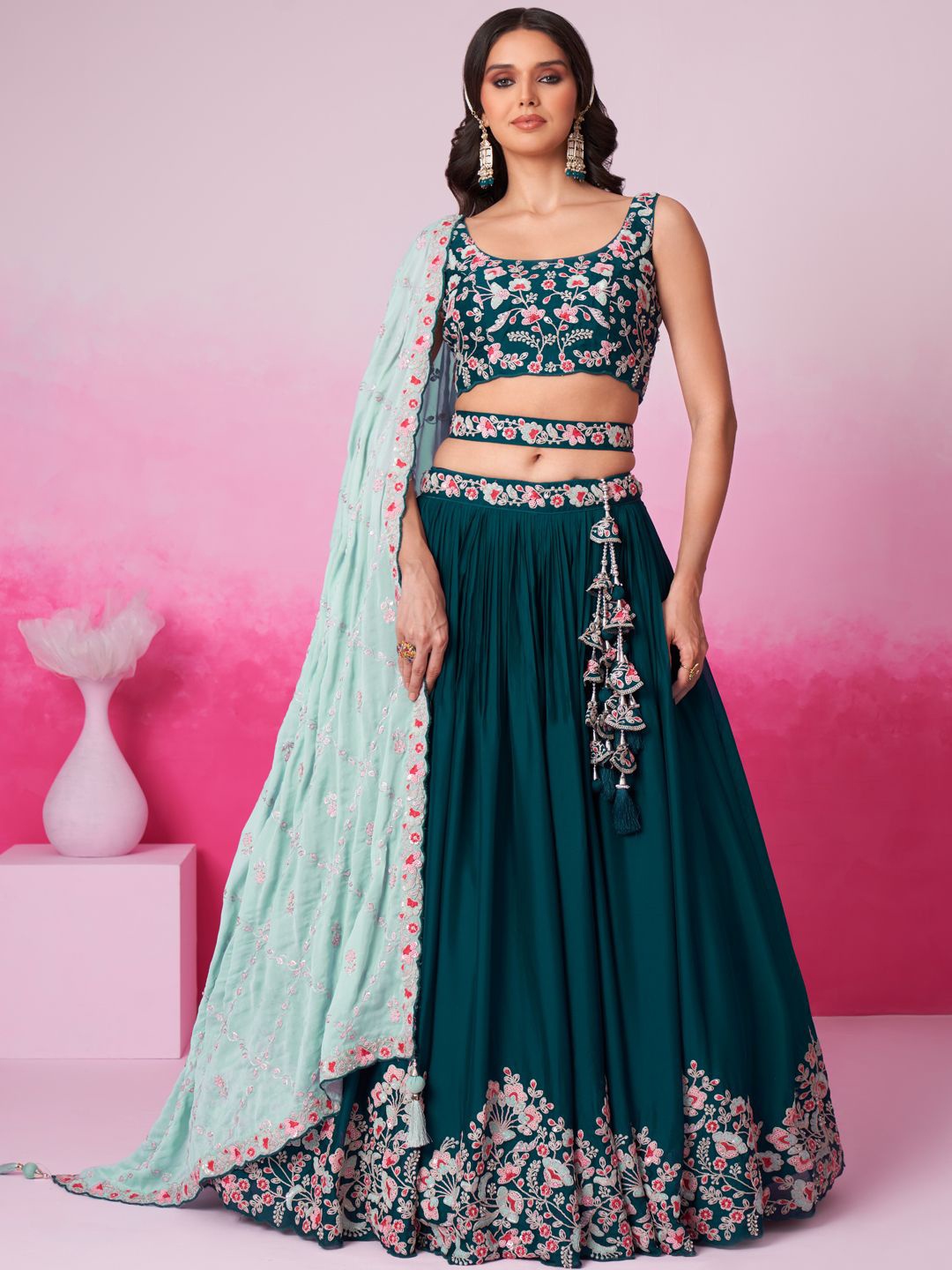 panchhi Floral Embroidered Sequinned Semi-Stitched Lehenga & Unstitched Blouse & Dupatta, Teal
panchhi Floral Embroidered Sequinned Semi-Stitched Lehenga & Unstitched Blouse & Dupatta, Teal