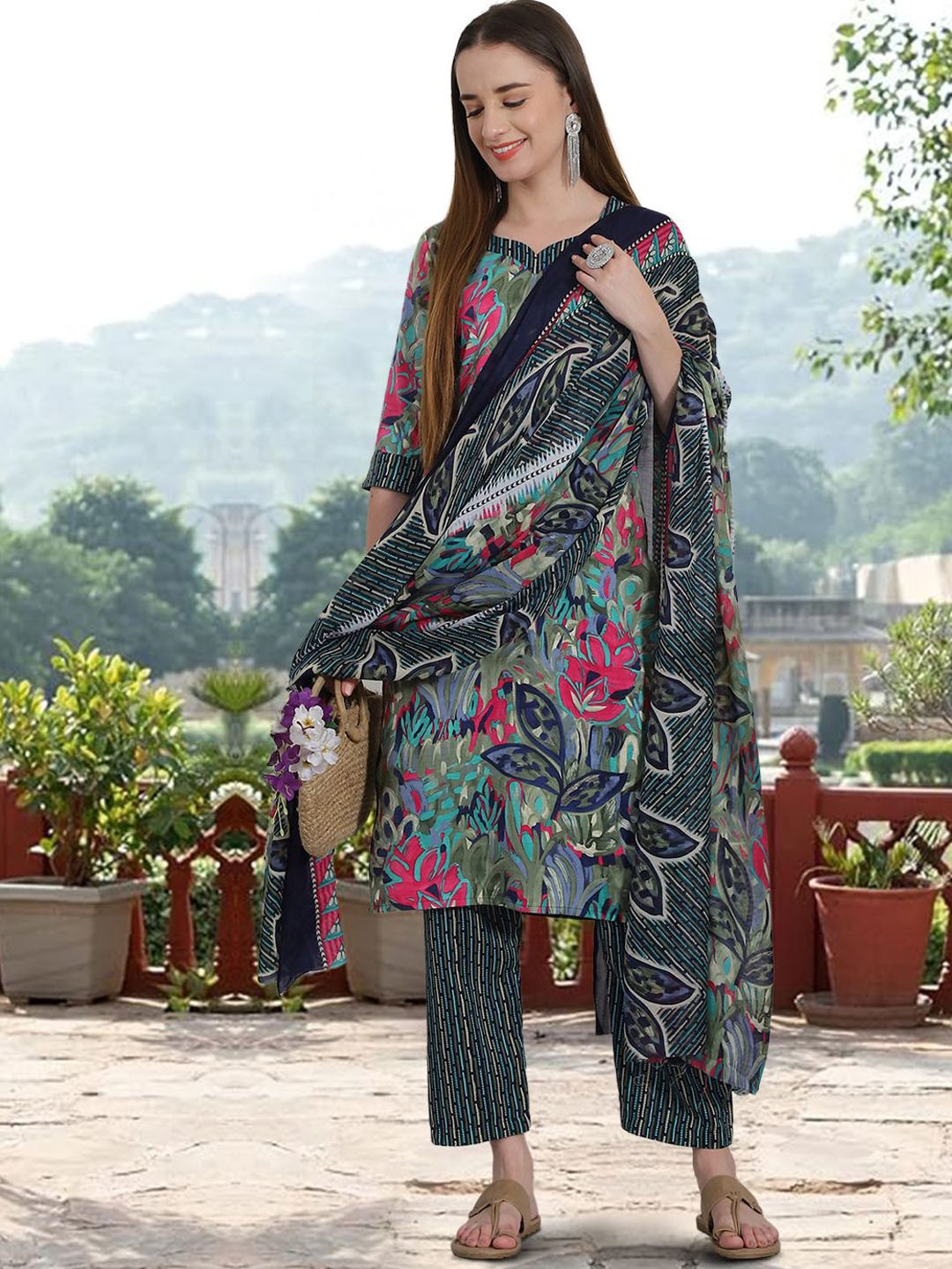 7Threads Floral Printed Regular Pure Cotton Straight Kurta With Trousers & Dupatta, Blue
7Threads Floral Printed Regular Pure Cotton Straight Kurta With Trousers & Dupatta, Blue
