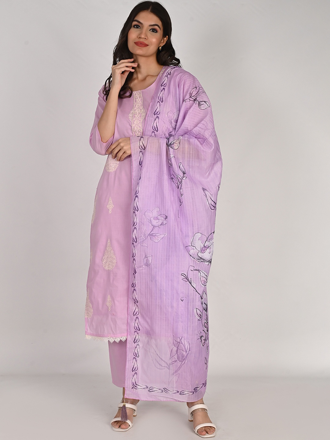 Girly Girls Floral Embroidered Pure Cotton Straight Kurta With Palazzos & Dupatta, Pink
Girly Girls Floral Embroidered Pure Cotton Straight Kurta With Palazzos & Dupatta, Pink