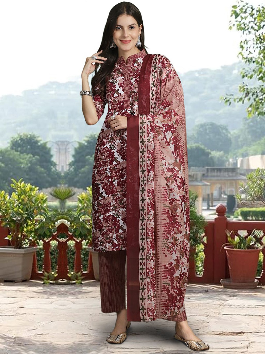 1 Stop Fashion Floral Printed Pure Cotton Straight Kurta with Trousers & Dupatta, Maroon
1 Stop Fashion Floral Printed Pure Cotton Straight Kurta with Trousers & Dupatta, Maroon
