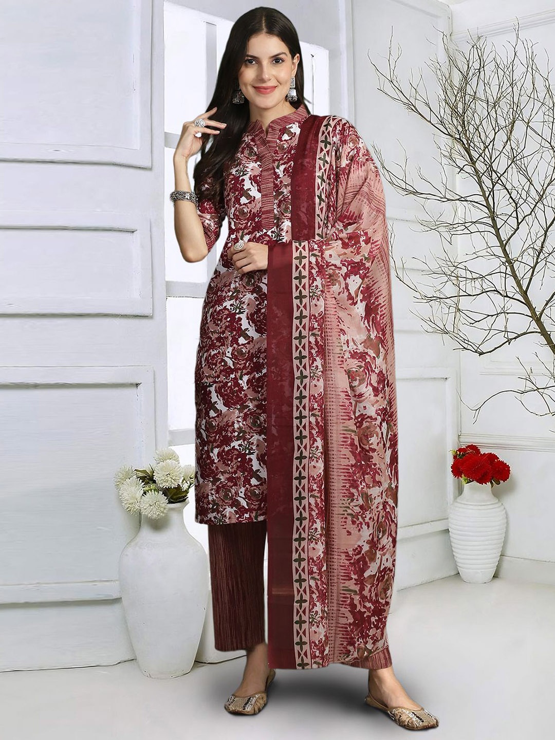 1 Stop Fashion Floral Printed Mandarin Collar Pure Cotton Kurta With Trousers & Dupatta, Maroon
1 Stop Fashion Floral Printed Mandarin Collar Pure Cotton Kurta With Trousers & Dupatta, Maroon