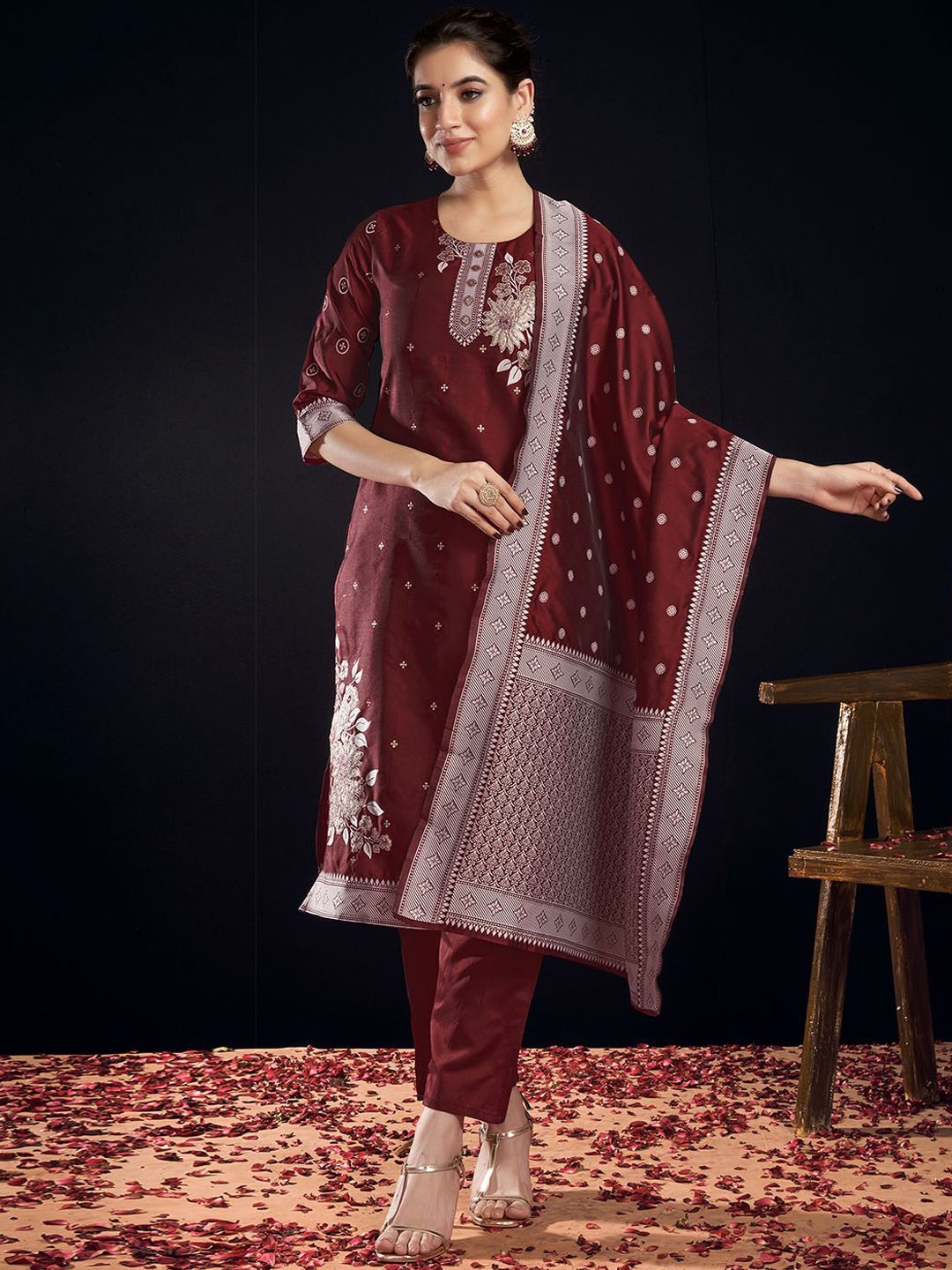KALINI Floral Woven Design Round Neck Jacquard Straight Kurta With Trousers & Dupatta, Maroon
KALINI Floral Woven Design Round Neck Jacquard Straight Kurta With Trousers & Dupatta, Maroon