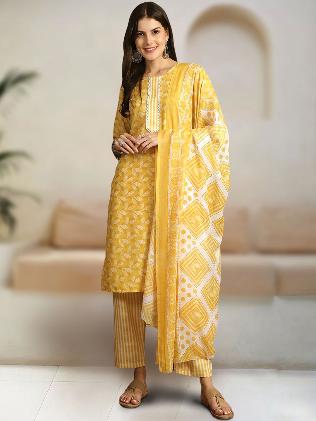 1 Stop Fashion Floral Printed Pure Cotton Straight Kurta With Trousers & Dupatta, Yellow
1 Stop Fashion Floral Printed Pure Cotton Straight Kurta With Trousers & Dupatta, Yellow