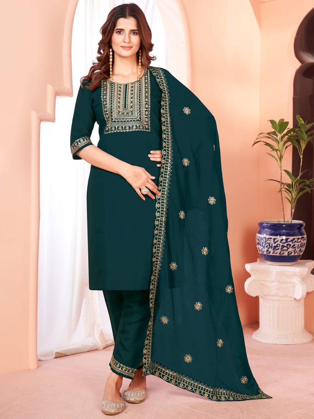 Suha Ethnic Motifs Embroidered Sequinned Straight Kurta With Palazzos & Dupatta, Blue
Suha Ethnic Motifs Embroidered Sequinned Straight Kurta With Palazzos & Dupatta, Blue