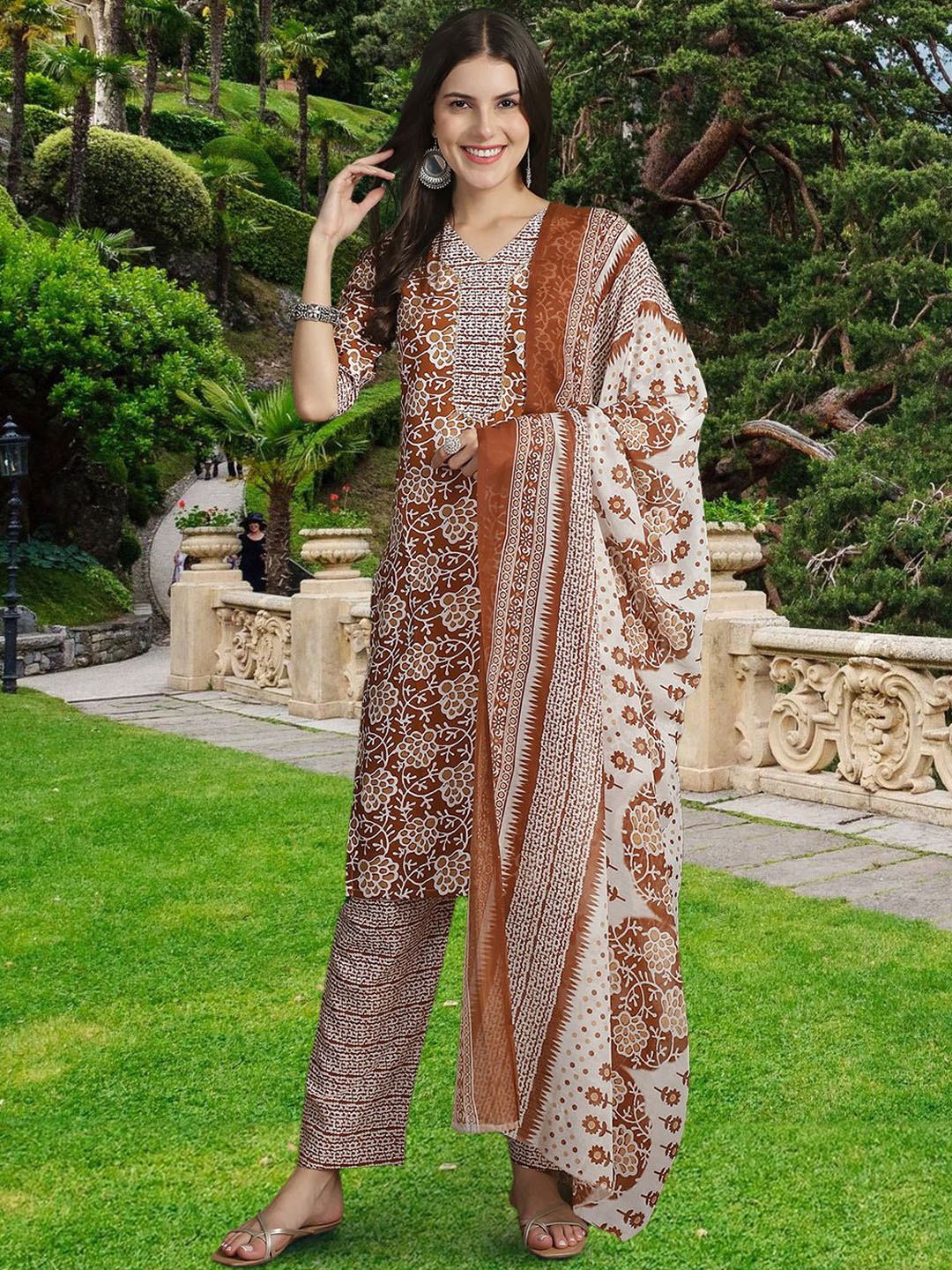 Ethnic basket Floral Printed V Neck Pure Cotton Straight Kurta With Trousers & Dupatta, Rust
Ethnic basket Floral Printed V Neck Pure Cotton Straight Kurta With Trousers & Dupatta, Rust