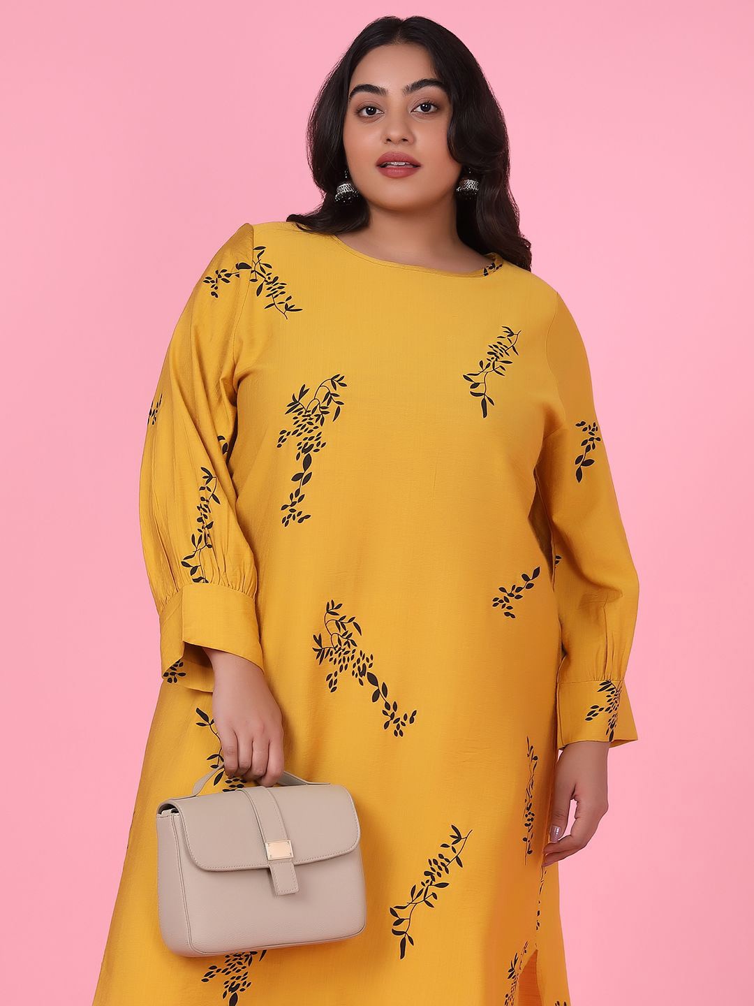 SHOWOFF Plus Size Floral Printed Boat Neck Puff Sleeves Cotton A-Line Kurta, Mustard
SHOWOFF Plus Size Floral Printed Boat Neck Puff Sleeves Cotton A-Line Kurta, Mustard