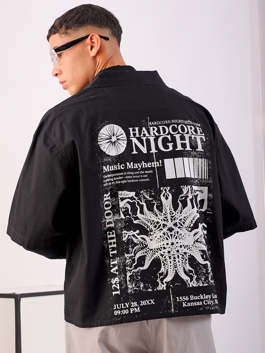 The Indian Garage Co Men Spread Collar Graphic Printed Cotton Boxy Casual Shirt, Black
The Indian Garage Co Men Spread Collar Graphic Printed Cotton Boxy Casual Shirt, Black