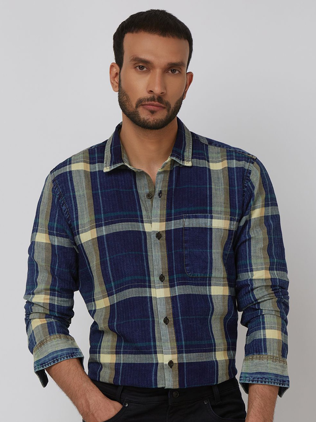 Mufti Men Spread Collar Tartan Checks Checked Cotton Slim Fit Casual Shirt, Navy blue
Mufti Men Spread Collar Tartan Checks Checked Cotton Slim Fit Casual Shirt, Navy blue