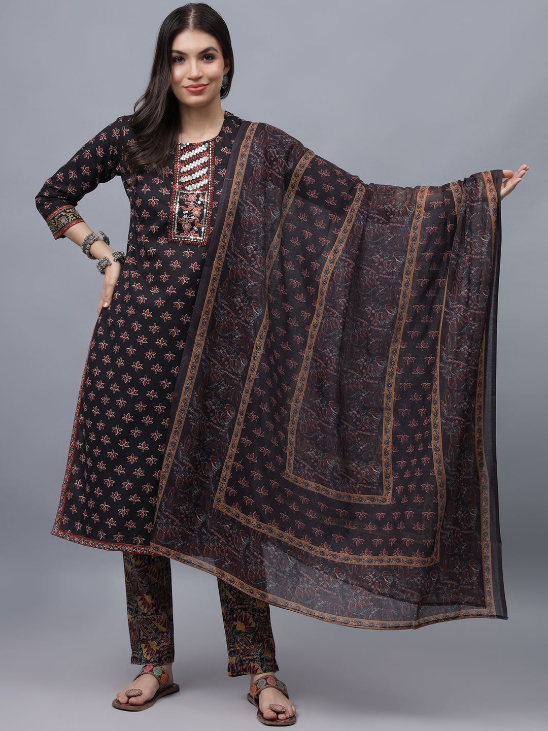 ADAA JAIPUR Floral Printed Thread Work Pure Cotton Straight Kurta with Trousers & Dupatta, Brown
ADAA JAIPUR Floral Printed Thread Work Pure Cotton Straight Kurta with Trousers & Dupatta, Brown