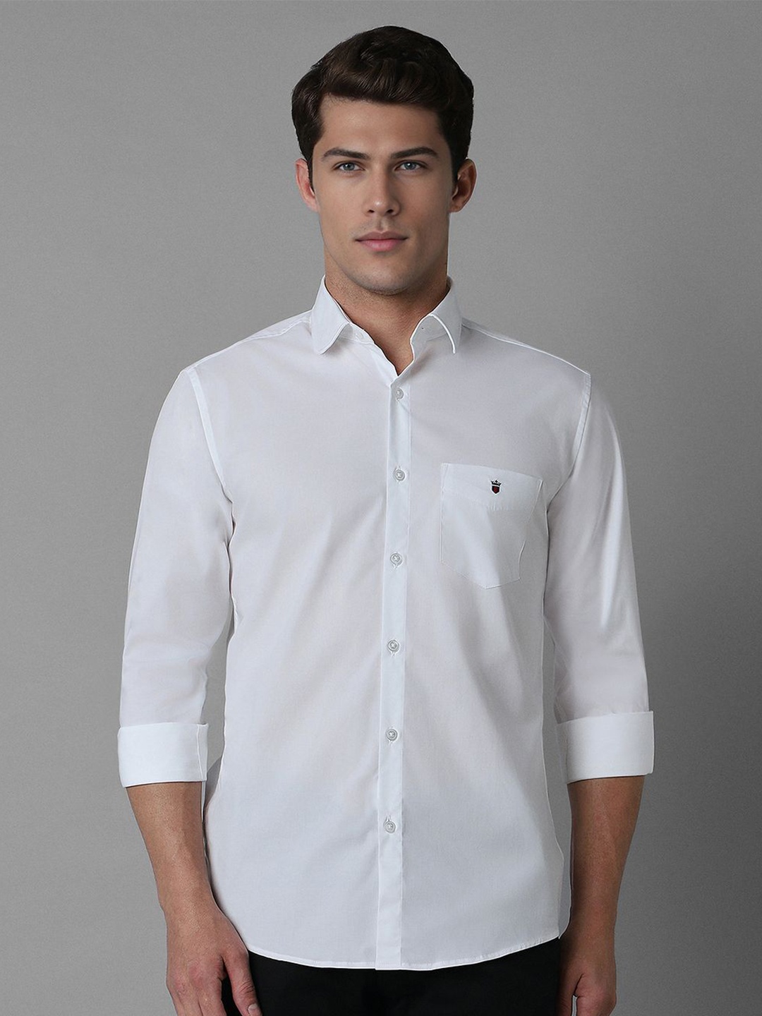 Louis Philippe Sport Men Spread Collar Solid Cotton Slim Fit Casual Shirt, White
Louis Philippe Sport Men Spread Collar Solid Cotton Slim Fit Casual Shirt, White