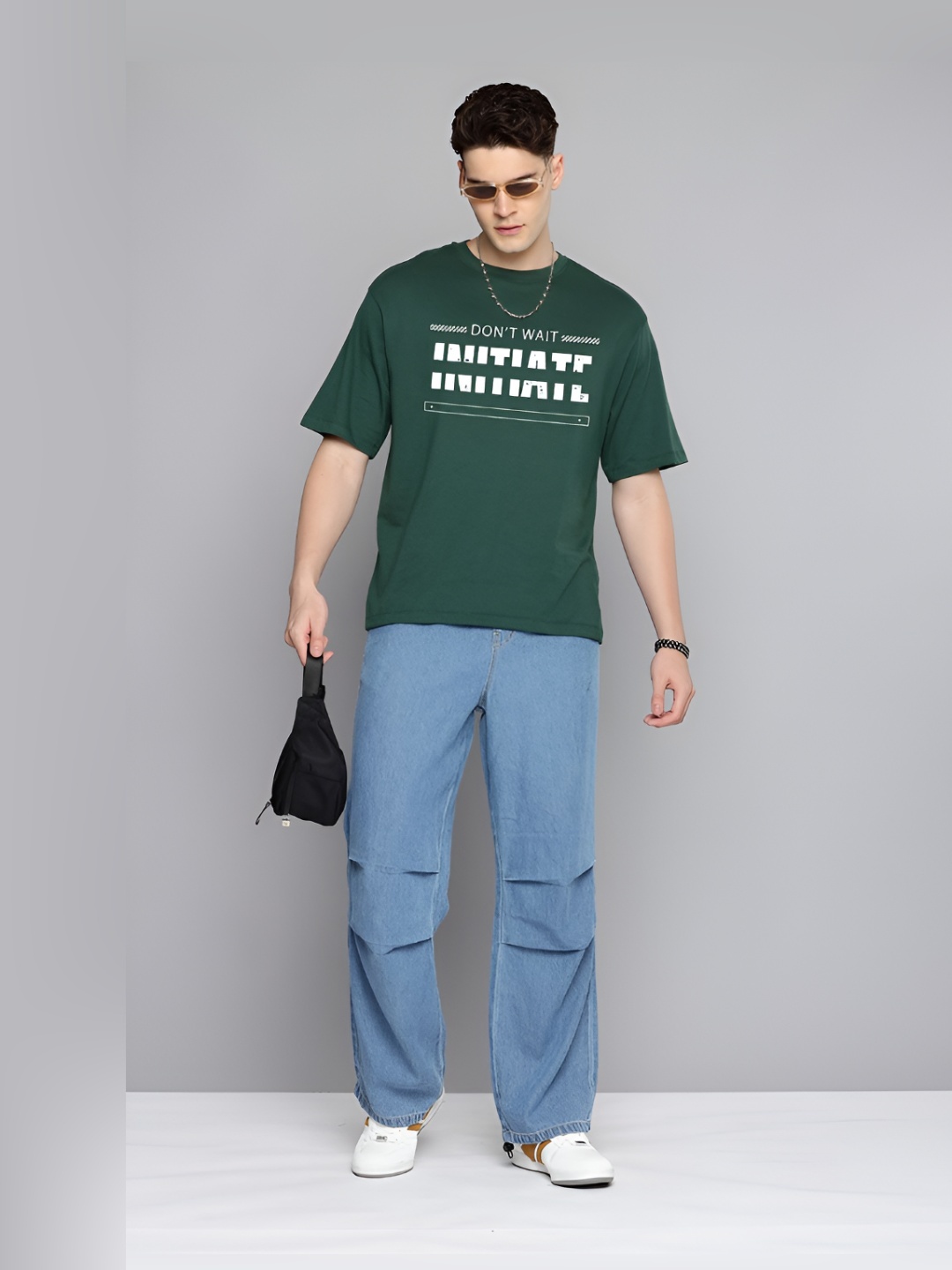 R.Code by The Roadster Life Co. Men Typography Printed Round Neck Cotton Oversized T-shirt, Green
R.Code by The Roadster Life Co. Men Typography Printed Round Neck Cotton Oversized T-shirt, Green