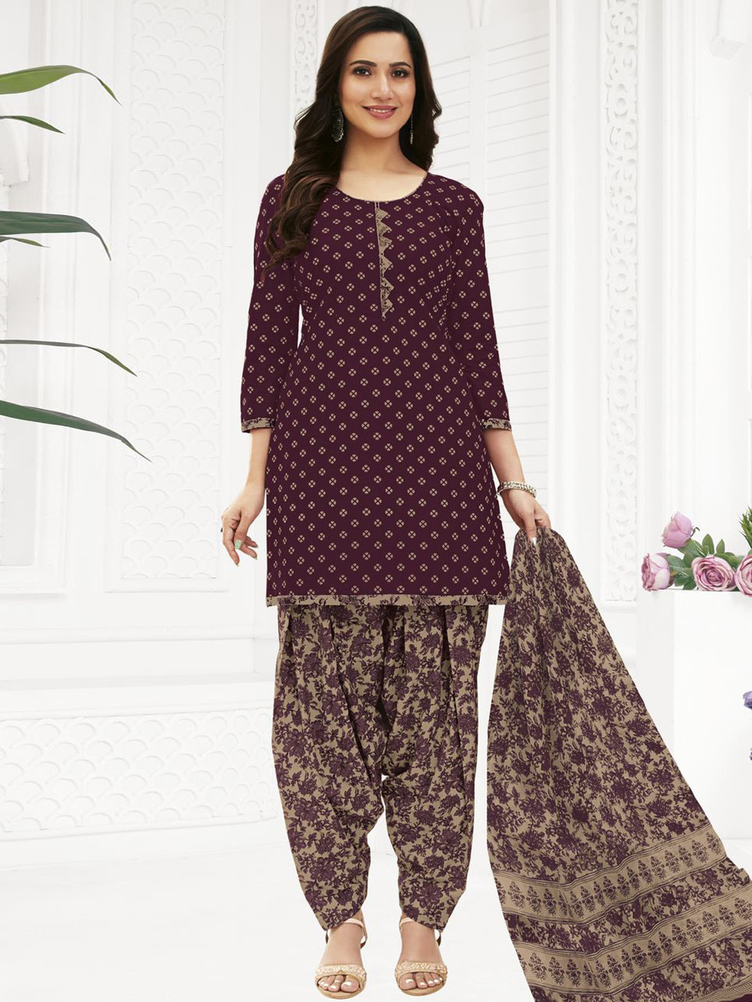 MIRAAN Floral Printed Pure Cotton Straight Kurta with Patiala & Dupatta, Brown
MIRAAN Floral Printed Pure Cotton Straight Kurta with Patiala & Dupatta, Brown