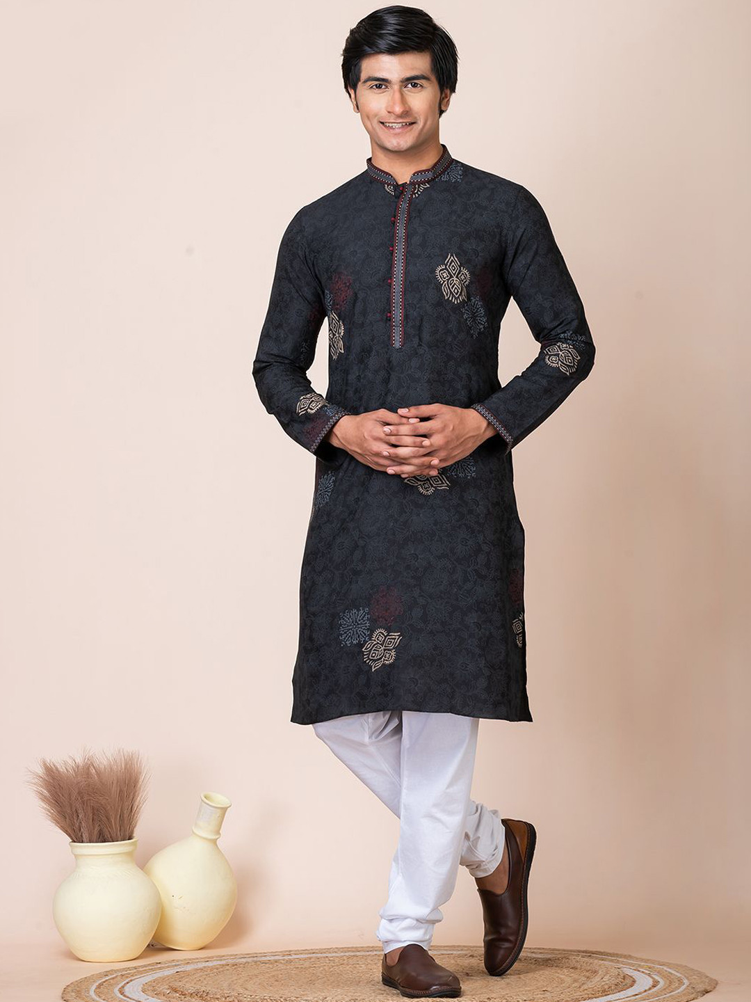 HU - Handcrafted Uniquely Ethnic Motifs Printed Mandarin Collar Silk Straight Kurta, Black
HU - Handcrafted Uniquely Ethnic Motifs Printed Mandarin Collar Silk Straight Kurta, Black
