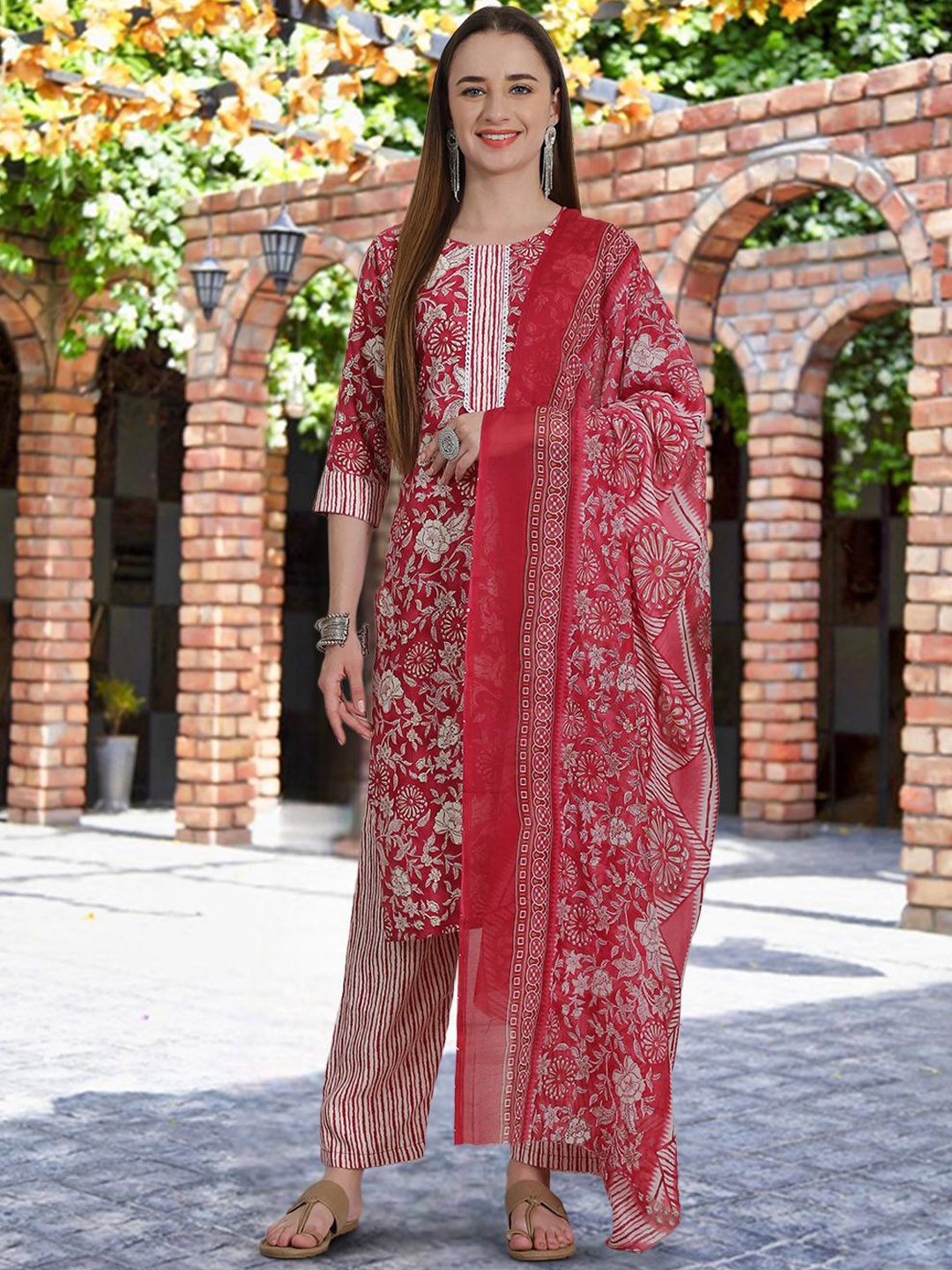 Ethnic basket Floral Printed Pure Cotton Straight Kurta With Trousers & Dupatta, Pink
Ethnic basket Floral Printed Pure Cotton Straight Kurta With Trousers & Dupatta, Pink