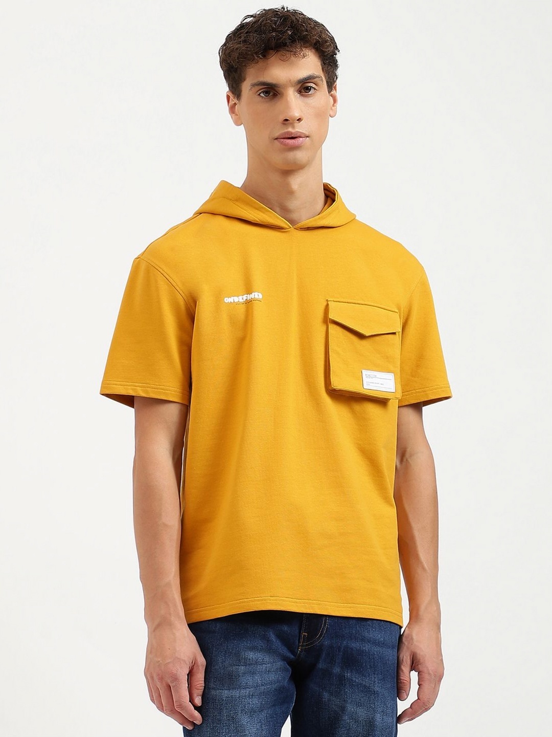 United Colors of Benetton Men Hooded Drop-Shoulder Sleeves Pure Cotton Pockets Boxy T-shirt, Yellow
United Colors of Benetton Men Hooded Drop-Shoulder Sleeves Pure Cotton Pockets Boxy T-shirt, Yellow