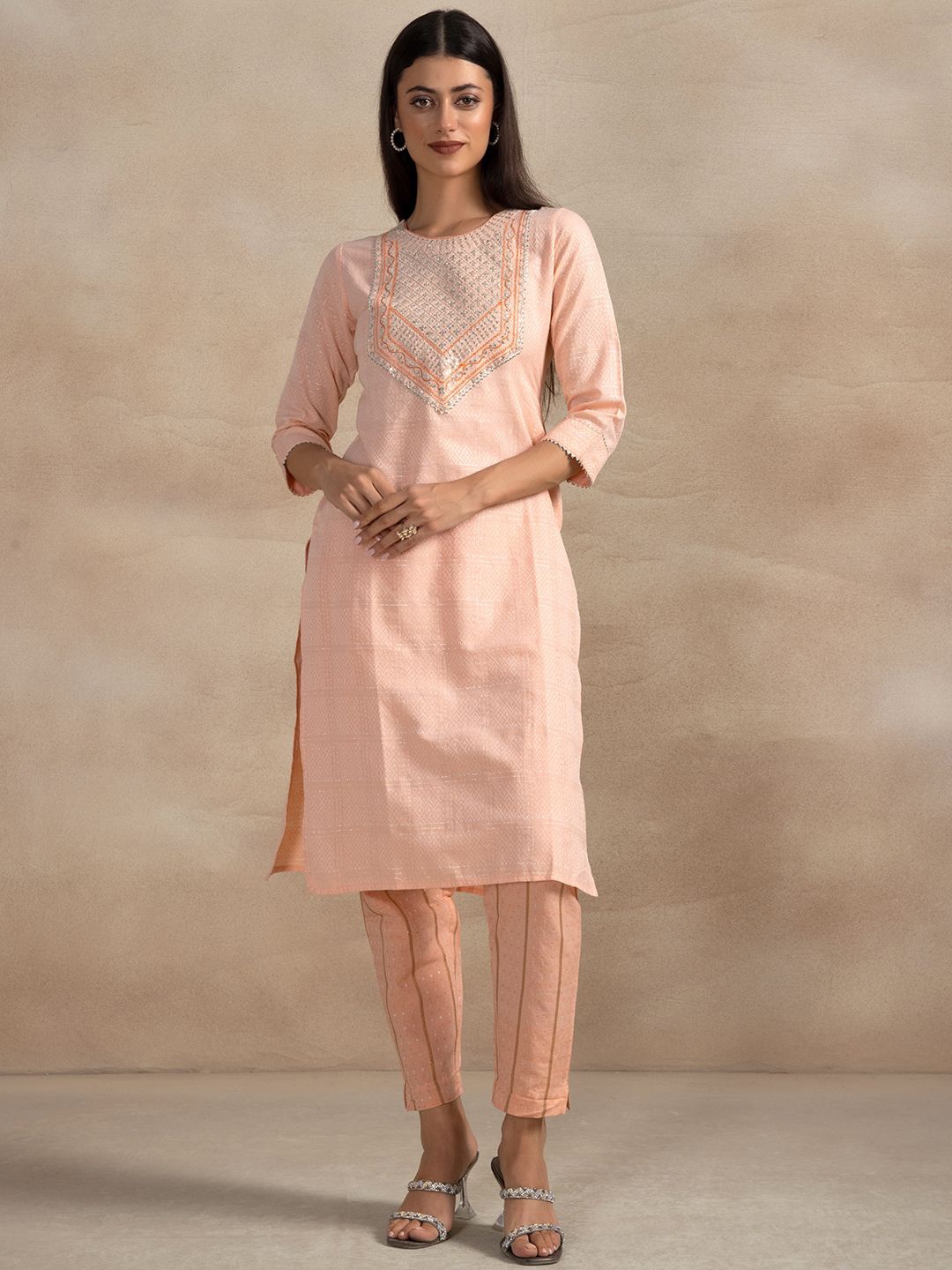 Rang by Indya Ethnic Motifs Yoke Design Sequinned Pure Cotton Kurta Trousers & Dupatta, Peach
Rang by Indya Ethnic Motifs Yoke Design Sequinned Pure Cotton Kurta Trousers & Dupatta, Peach