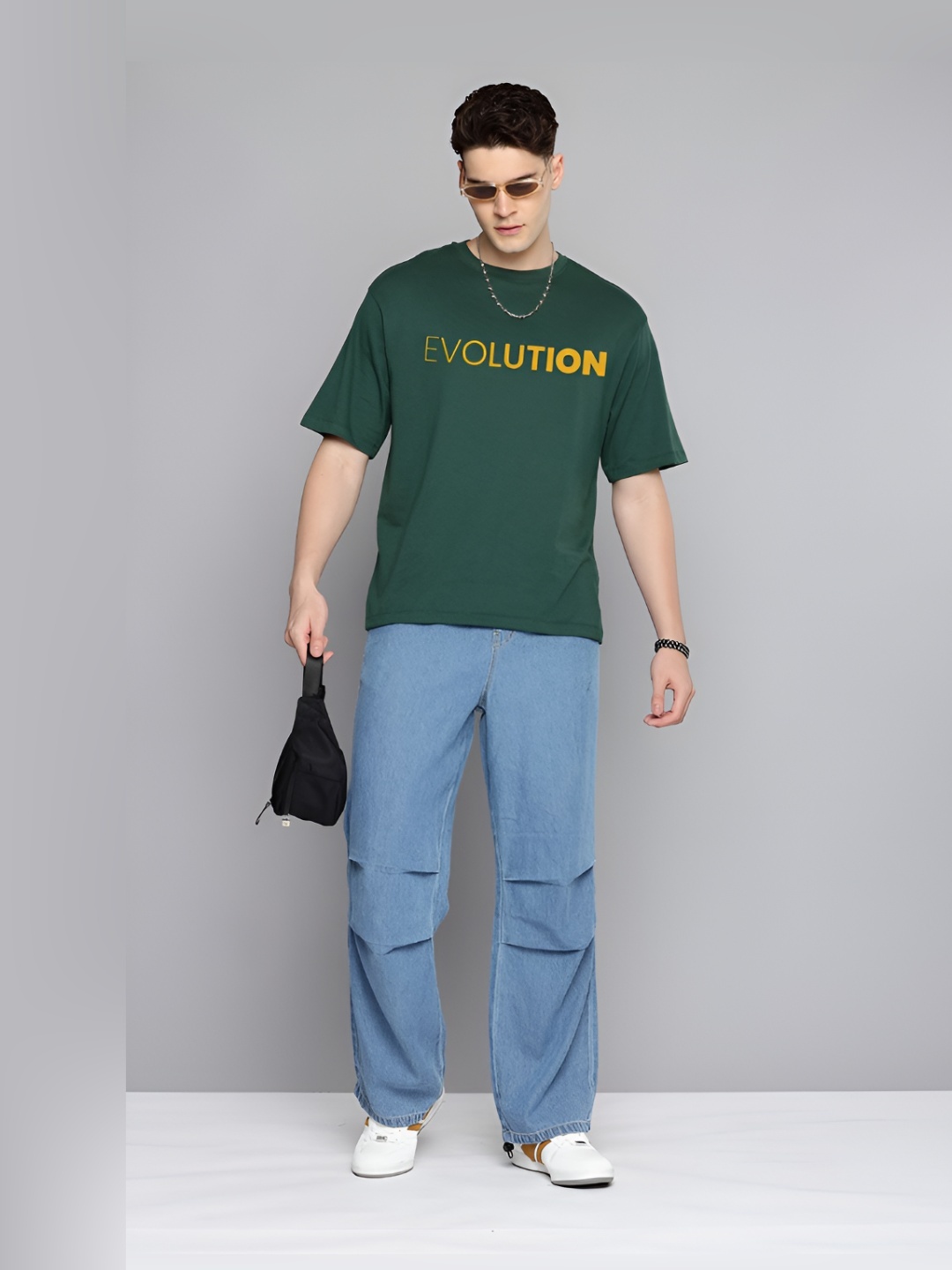 R.Code by The Roadster Life Co. Men Typography Printed Round Neck Cotton Oversized T-shirt, Green
R.Code by The Roadster Life Co. Men Typography Printed Round Neck Cotton Oversized T-shirt, Green