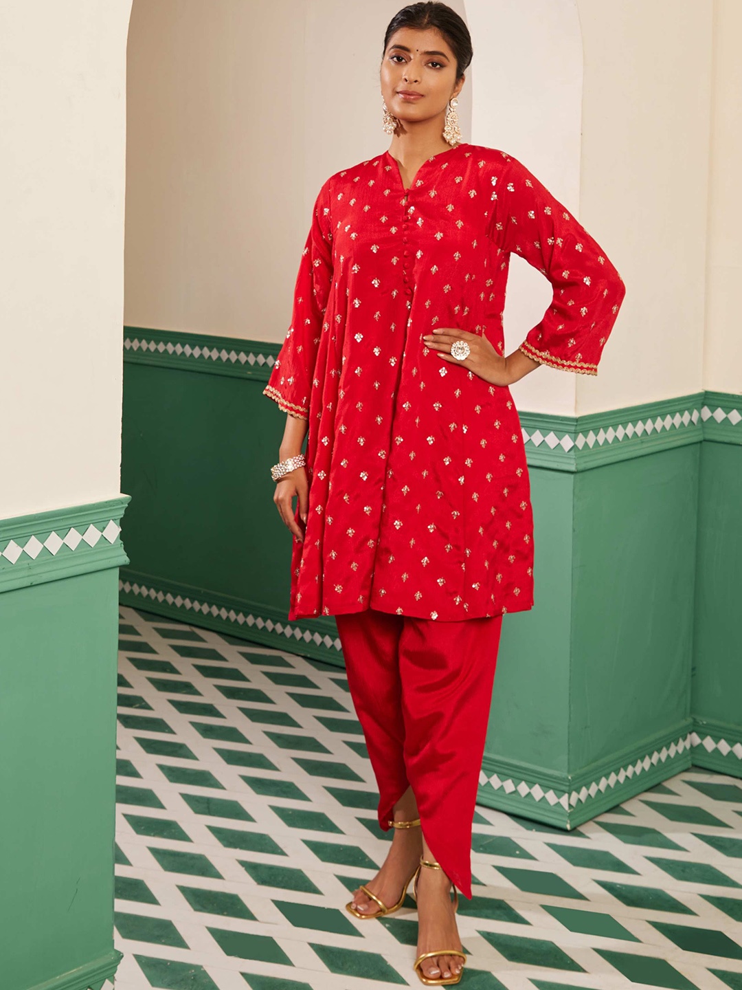 Alaya By Stage3 Sajda V-Neck Regular Sequinned A-Line Kurti With Dhoti Pants & Dupatta, Red
Alaya By Stage3 Sajda V-Neck Regular Sequinned A-Line Kurti With Dhoti Pants & Dupatta, Red
