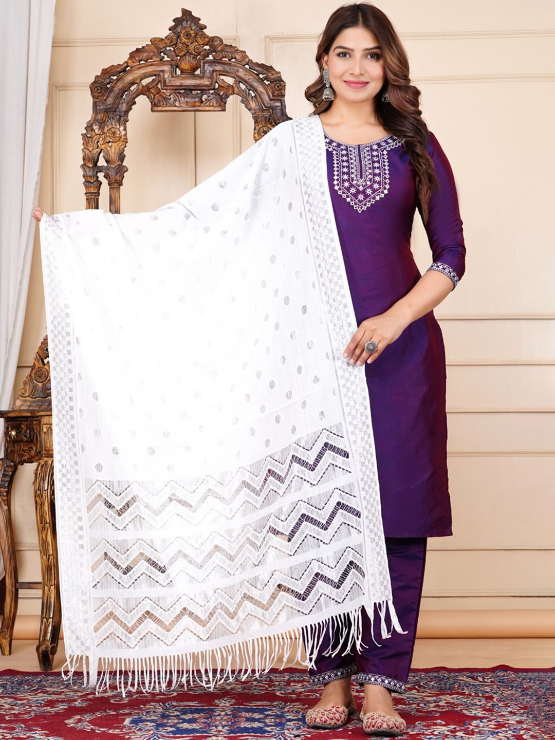Misti Exim Ethnic Motifs Yoke Design Thread Work Cotton Silk Kurta with Trousers & Dupatta, Purple
Misti Exim Ethnic Motifs Yoke Design Thread Work Cotton Silk Kurta with Trousers & Dupatta, Purple