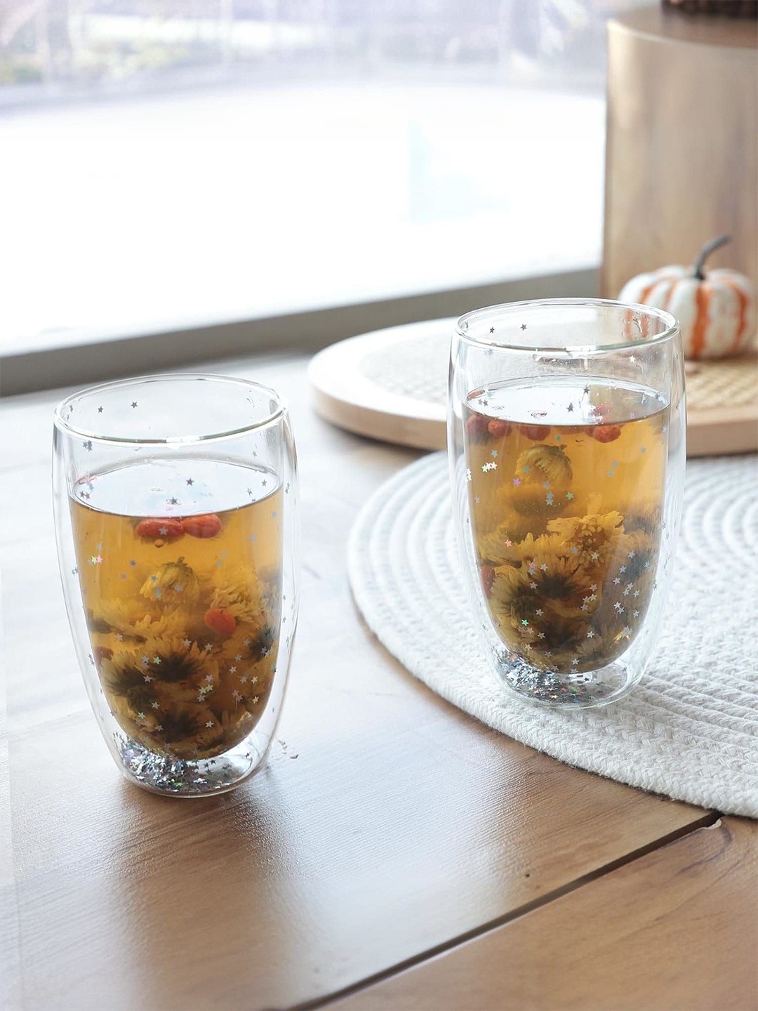 Kuber Industries Transparent 2 Pcs Textured Borosilicate Glass Microwave Safe Mugs 450 ml
Kuber Industries Transparent 2 Pcs Textured Borosilicate Glass Microwave Safe Mugs 450 ml