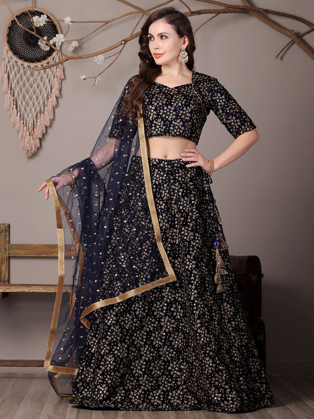 Ethnovog Embroidered V-Neck Velvet Ready to Wear Lehenga & Blouse With Dupatta, Navy blue
Ethnovog Embroidered V-Neck Velvet Ready to Wear Lehenga & Blouse With Dupatta, Navy blue