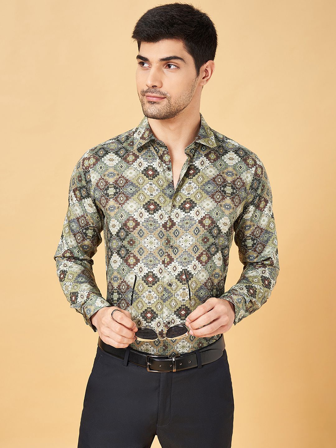 Peregrine by Pantaloons Men Ethnic Motifs Printed Cotton Slim Fit Party Shirt, Olive
Peregrine by Pantaloons Men Ethnic Motifs Printed Cotton Slim Fit Party Shirt, Olive