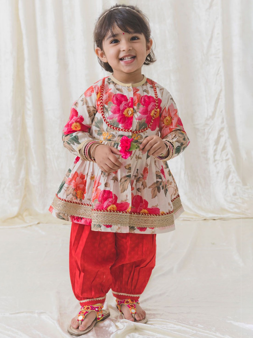 Tiber Taber Girls Floral Printed Angrakha Gotta Patti Pure Cotton Kurti with Salwar, Cream
Tiber Taber Girls Floral Printed Angrakha Gotta Patti Pure Cotton Kurti with Salwar, Cream