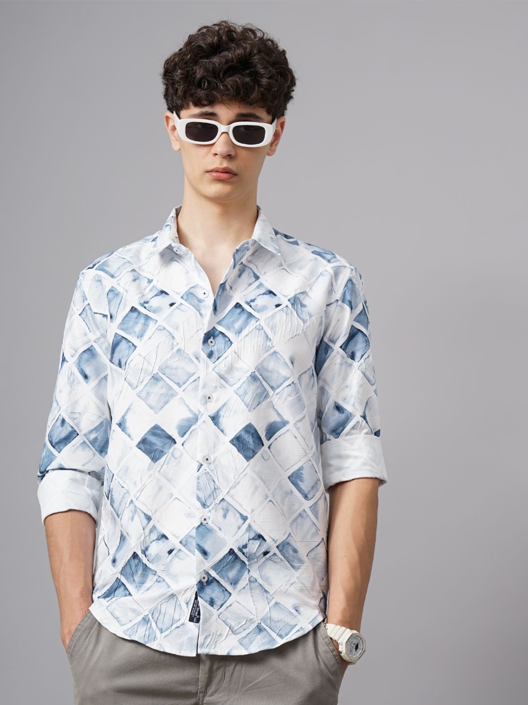 PAUL STREET Men Standard Spread Collar Geometric Printed Slim Fit Casual Shirt, White
PAUL STREET Men Standard Spread Collar Geometric Printed Slim Fit Casual Shirt, White
