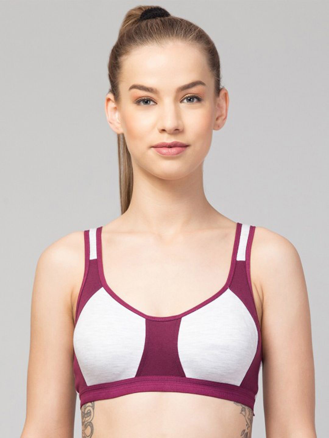 ComfyStyle Colourblocked Medium Coverage Underwired Lightly Padded Everyday Bra, White
ComfyStyle Colourblocked Medium Coverage Underwired Lightly Padded Everyday Bra, White