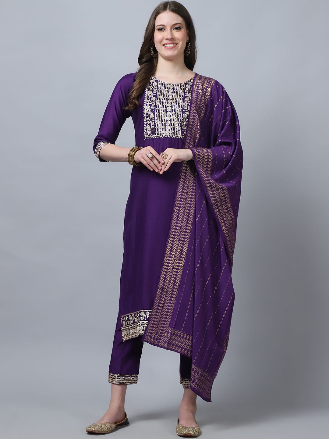 KALINI Ethnic Motifs Yoke Design Pure Silk Straight Kurta with Trousers & Dupatta, Purple
KALINI Ethnic Motifs Yoke Design Pure Silk Straight Kurta with Trousers & Dupatta, Purple