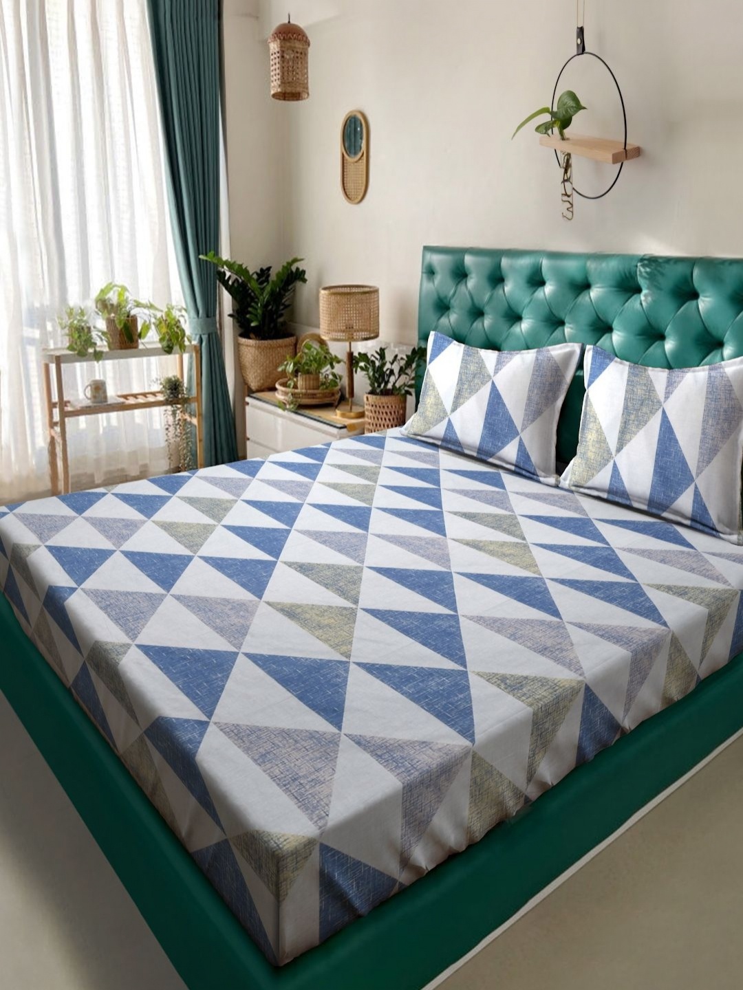 Aura White & Blue Geometric Printed Flat 300TC King Bedsheet With 2 Pillow Cover
Aura White & Blue Geometric Printed Flat 300TC King Bedsheet With 2 Pillow Cover