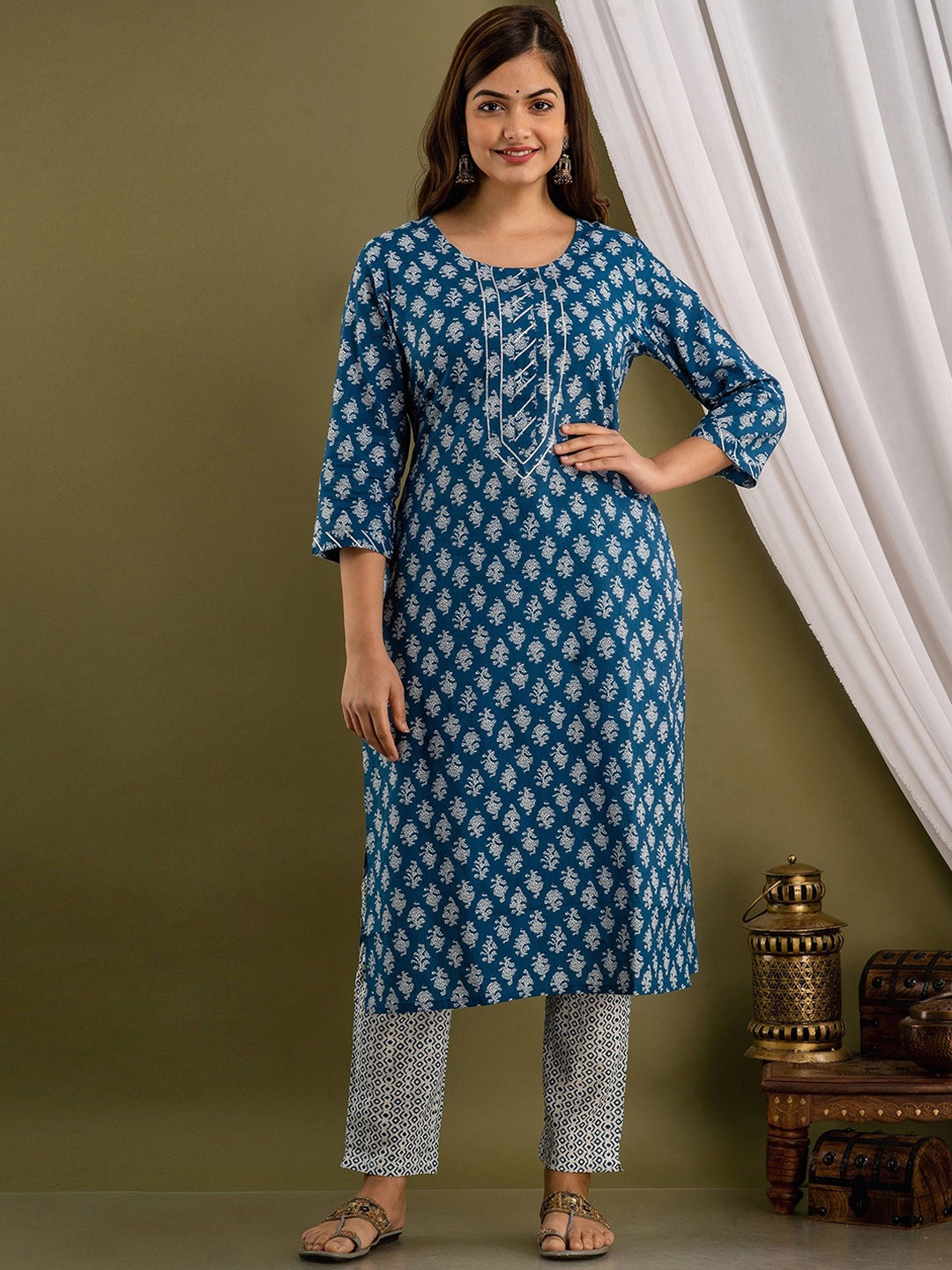 Angvarnika Ethnic Motifs Printed Pure Cotton Straight Kurta & Trouser & Dupatta, Blue
Angvarnika Ethnic Motifs Printed Pure Cotton Straight Kurta & Trouser & Dupatta, Blue
