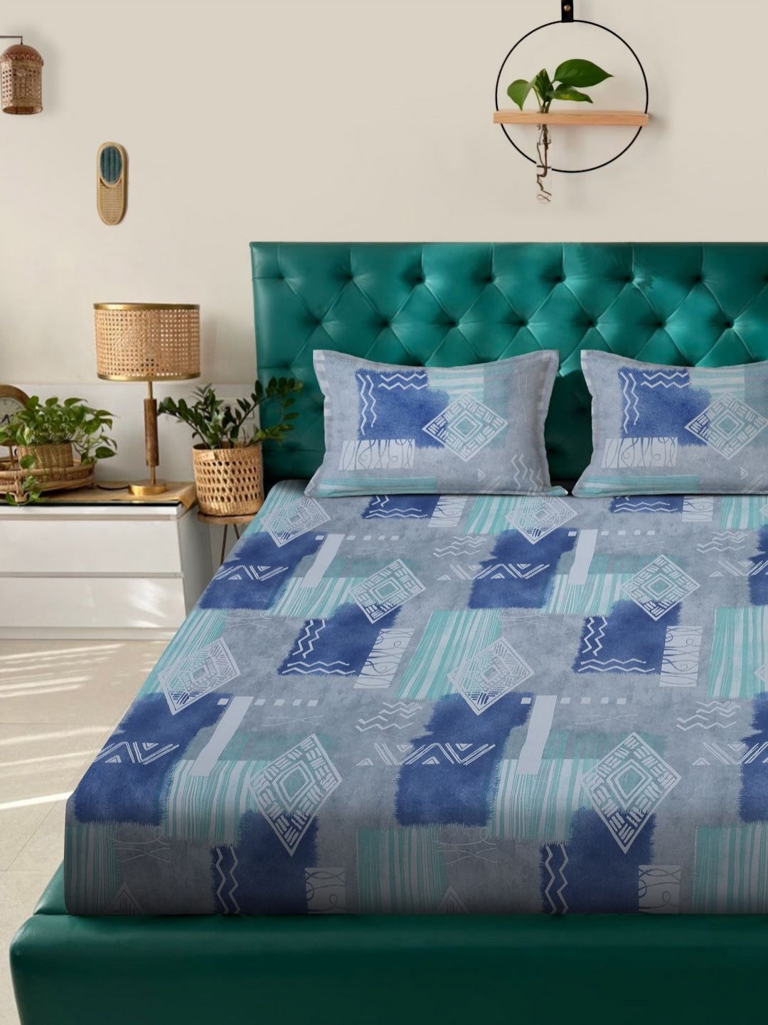 Aura Blue & Green Geometric Printed Fitted 400TC King Cotton Bedsheet With 2 Pillow Cover
Aura Blue & Green Geometric Printed Fitted 400TC King Cotton Bedsheet With 2 Pillow Cover