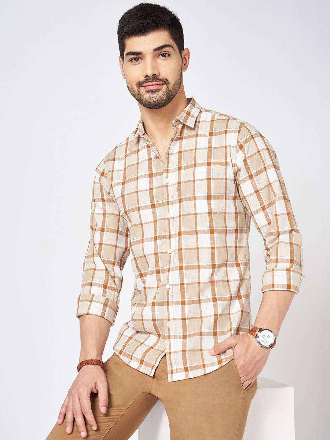 BYFORD by Pantaloons Men Slim Fit Tartan Checks Opaque Casual Shirt, Khaki
BYFORD by Pantaloons Men Slim Fit Tartan Checks Opaque Casual Shirt, Khaki