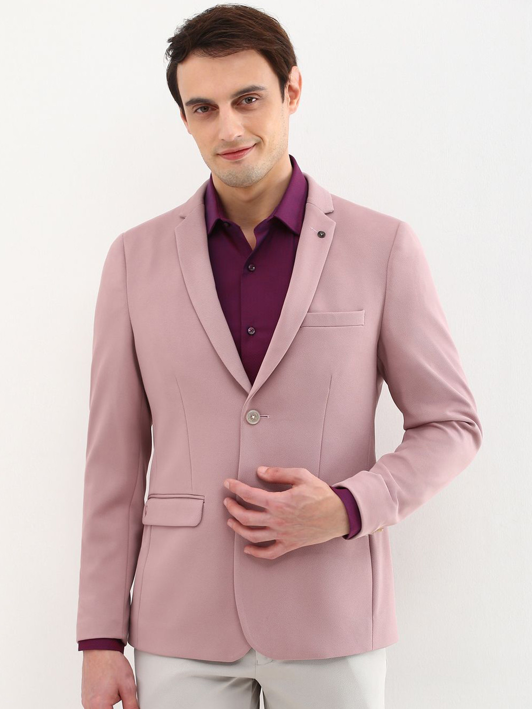 Allen Solly Notched Lapel Single-Breasted Slim-Fit Blazer, Pink 
Allen Solly Notched Lapel Single-Breasted Slim-Fit Blazer, Pink
