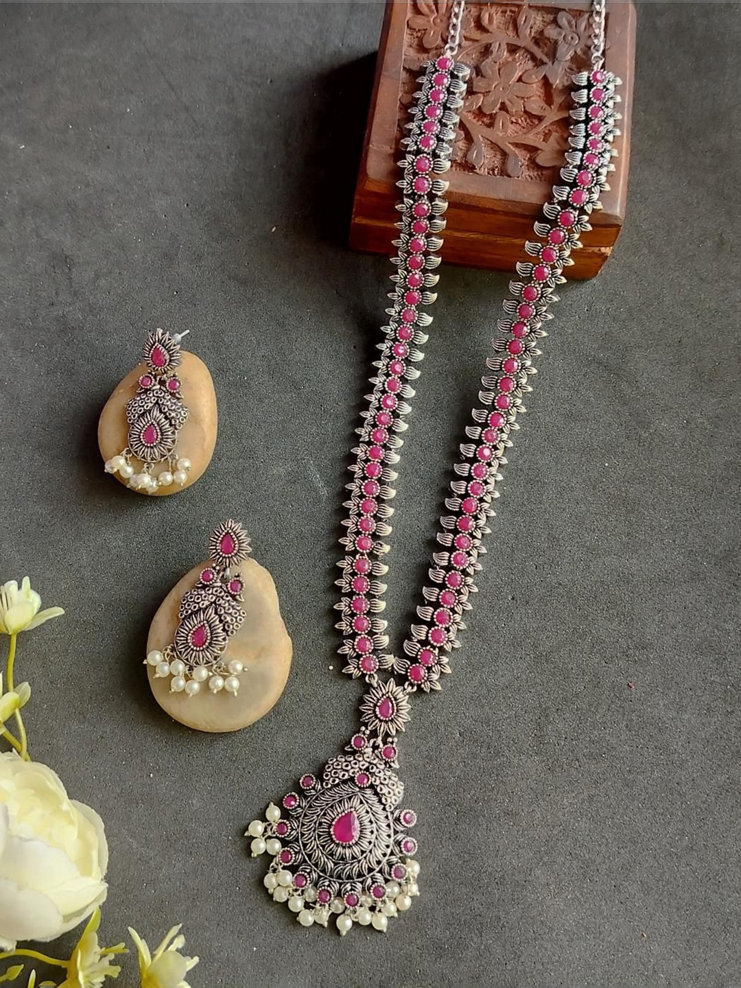 Efulgenz Rhodium-Plated Crystal Studded and Pearl Beaded Jewellery Set, Silver
Efulgenz Rhodium-Plated Crystal Studded and Pearl Beaded Jewellery Set, Silver