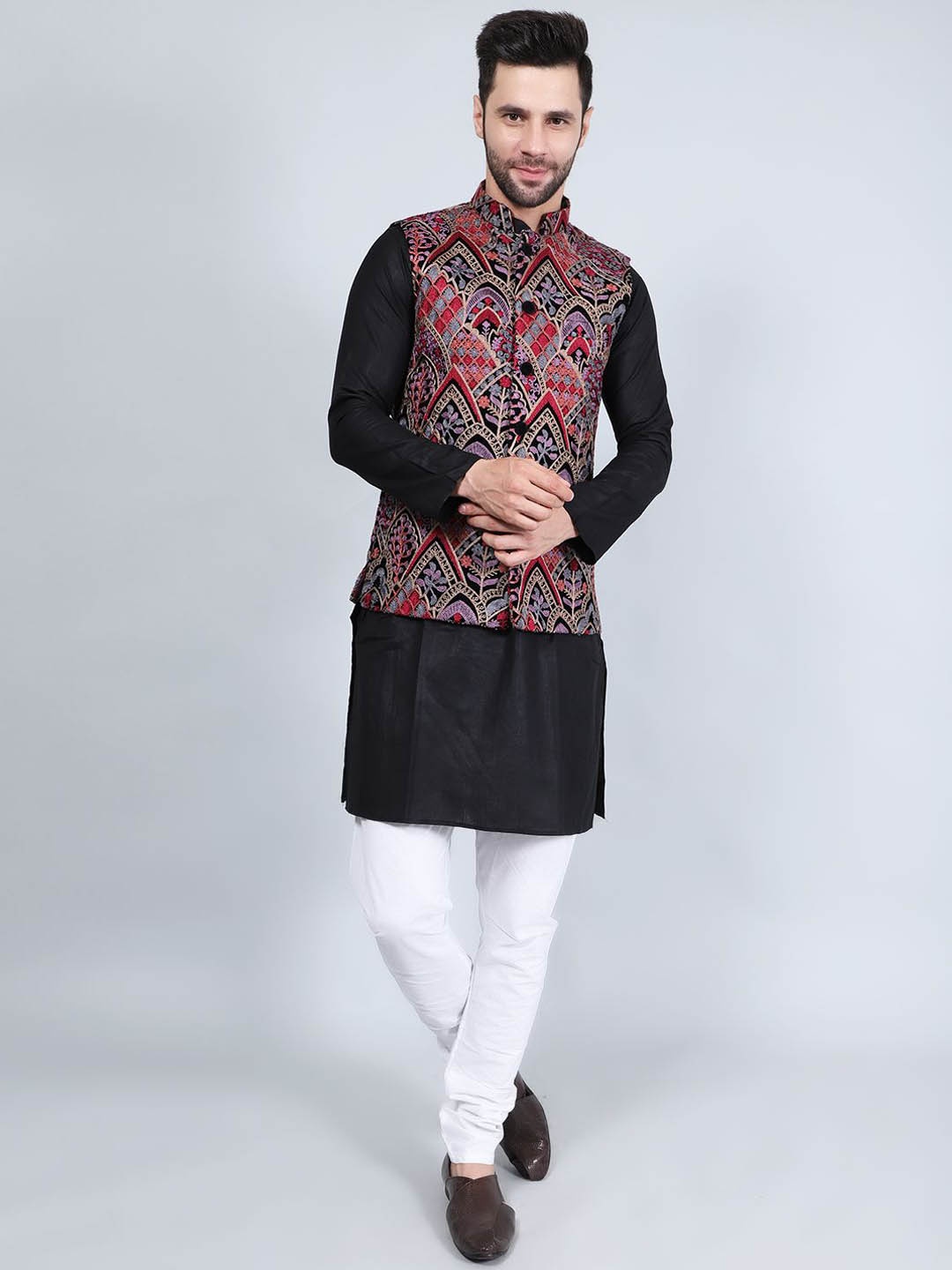 Wintage Mandarin Collar White Romance Velvet Straight Kurta with Pyjamas & Nehru Jacket, Black
Wintage Mandarin Collar White Romance Velvet Straight Kurta with Pyjamas & Nehru Jacket, Black