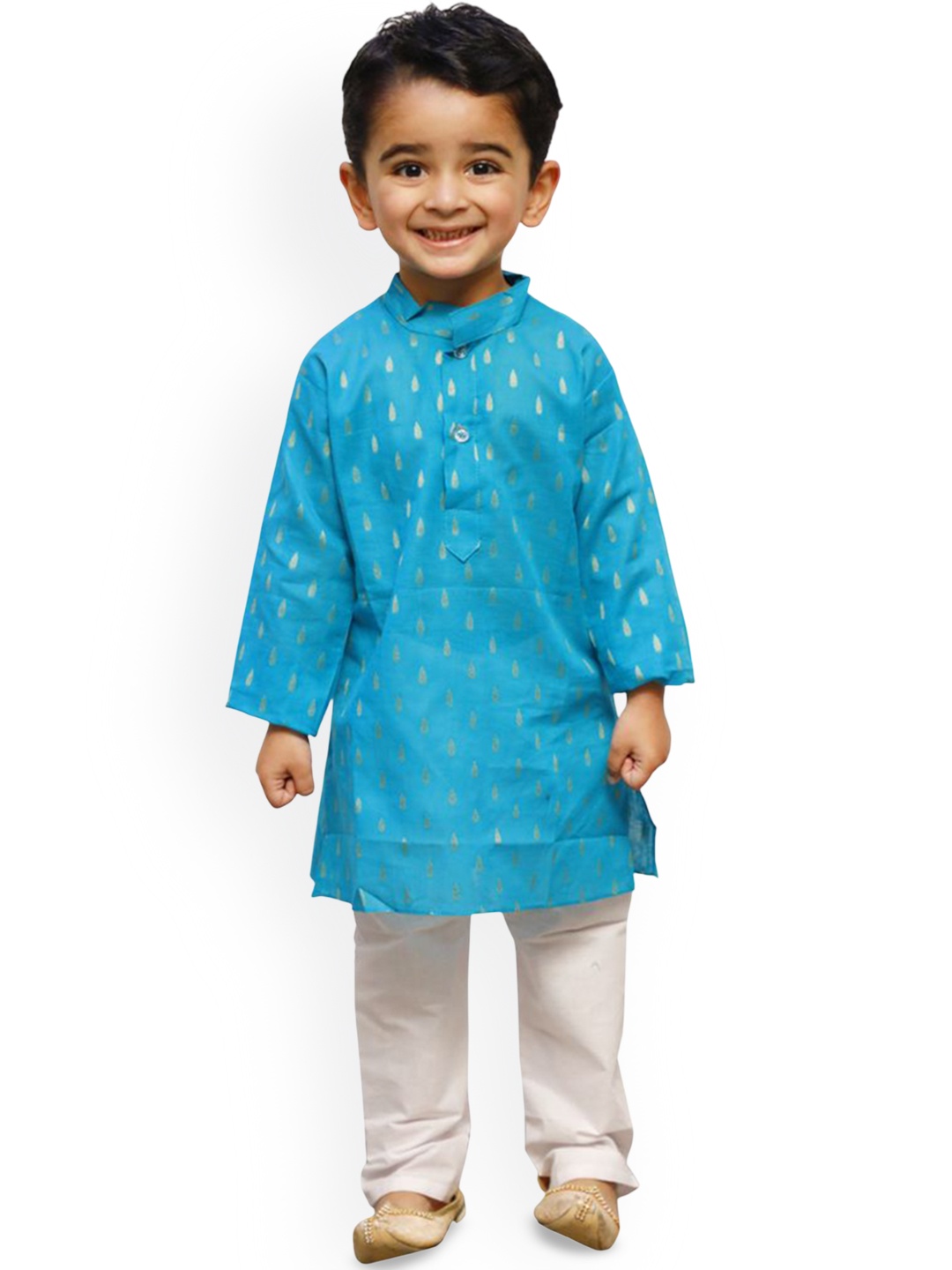 itsmycostume Boys Ethnic Motifs Printed Pure Cotton Straight Kurta With Trousers, Blue
itsmycostume Boys Ethnic Motifs Printed Pure Cotton Straight Kurta With Trousers, Blue