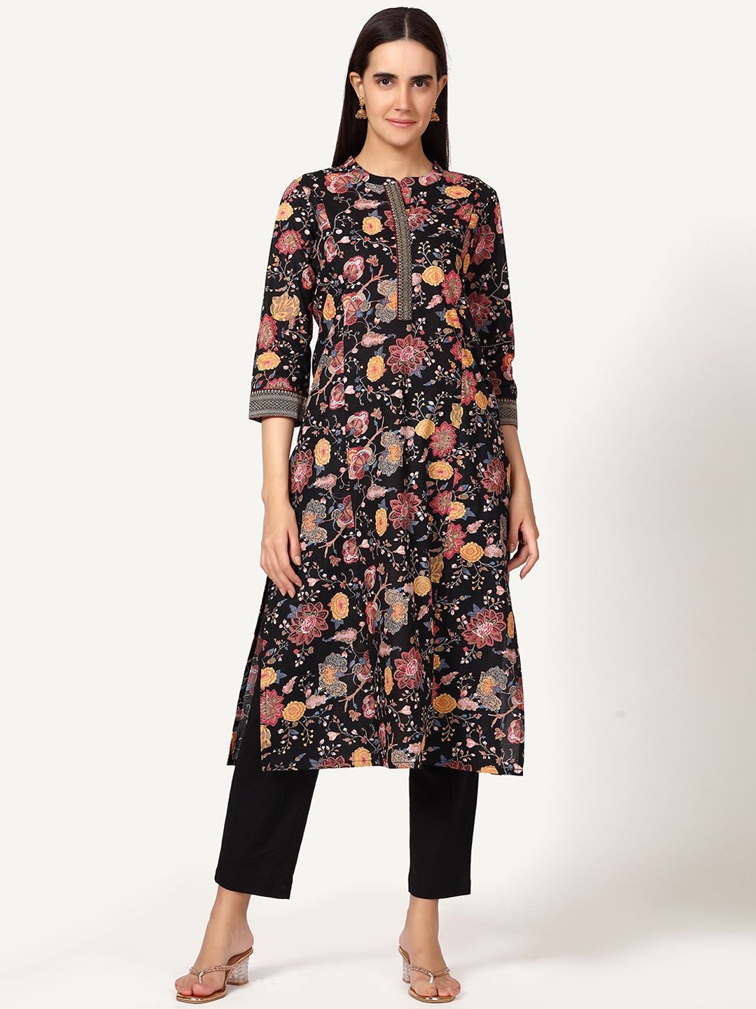 Saffron Threads Floral Printed Mandarin Collar Brocade Lace Pure Cotton Straight Kurta, Black
Saffron Threads Floral Printed Mandarin Collar Brocade Lace Pure Cotton Straight Kurta, Black