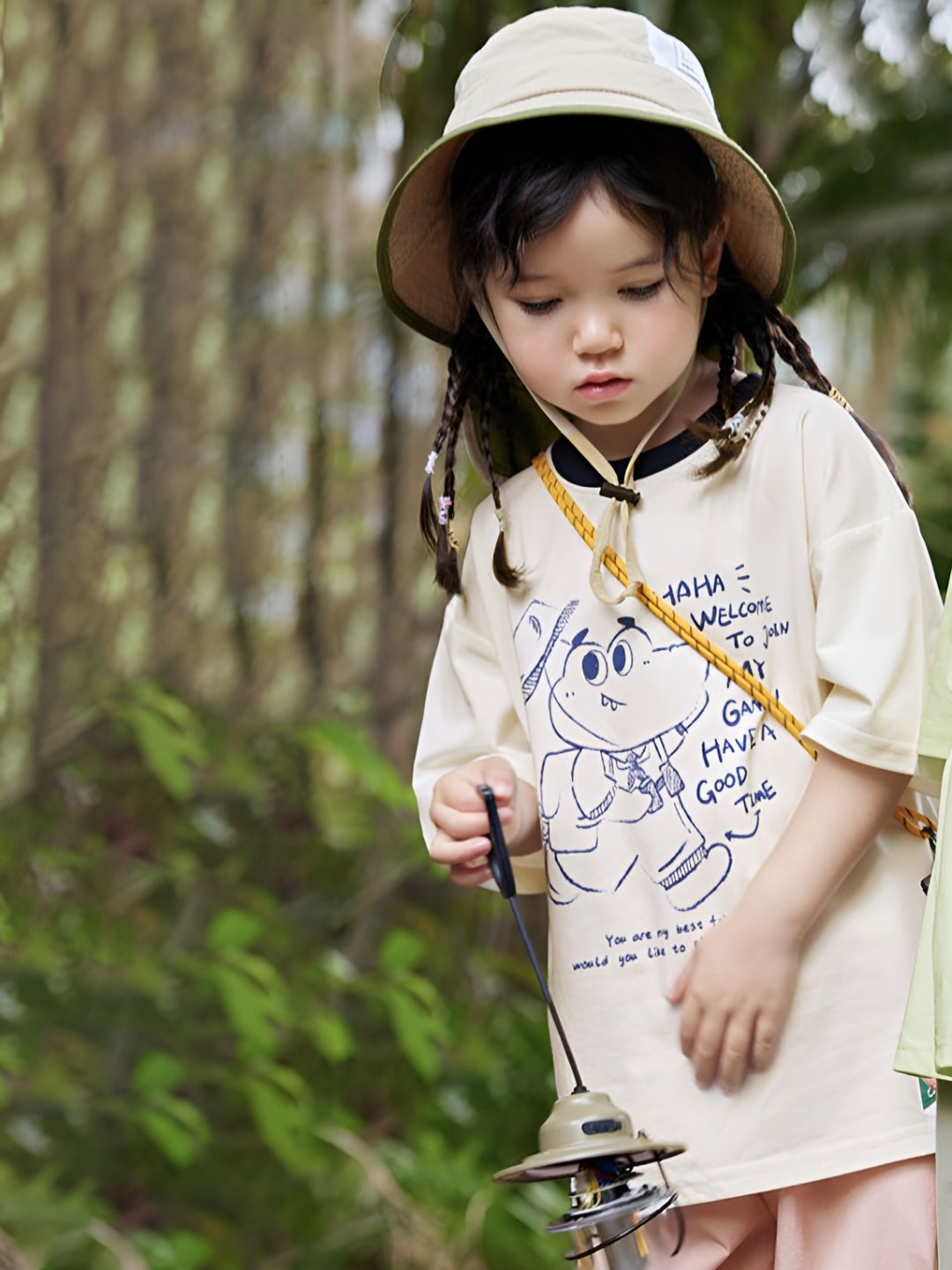 LULU & SKY Unisex Kids Graphic Printed Round Neck Cotton Oversized T-shirt, Beige
LULU & SKY Unisex Kids Graphic Printed Round Neck Cotton Oversized T-shirt, Beige