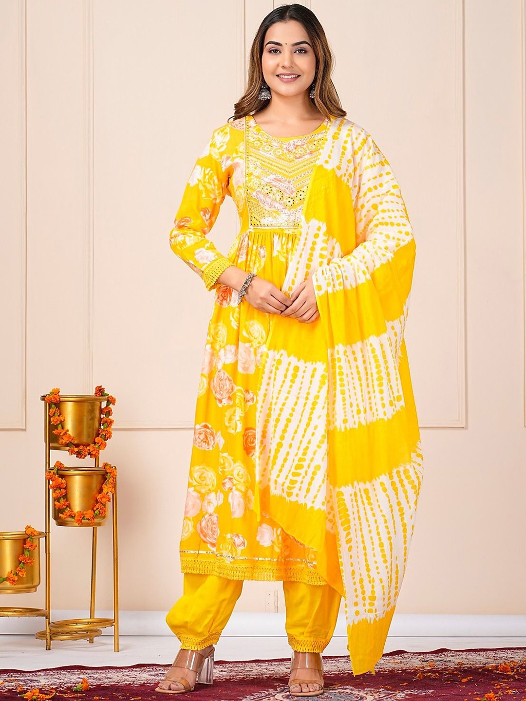 Ligas Women Floral Embroidered Layered Thread Work Pure Cotton Kurta with Trousers & With Dupatta, Yellow
Ligas Women Floral Embroidered Layered Thread Work Pure Cotton Kurta with Trousers & With Dupatta, Yellow